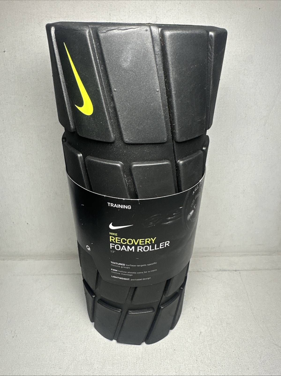 🔥 Nike Adult Unisex Training Recovery Foam Roller 13IN BLACK/Volt
