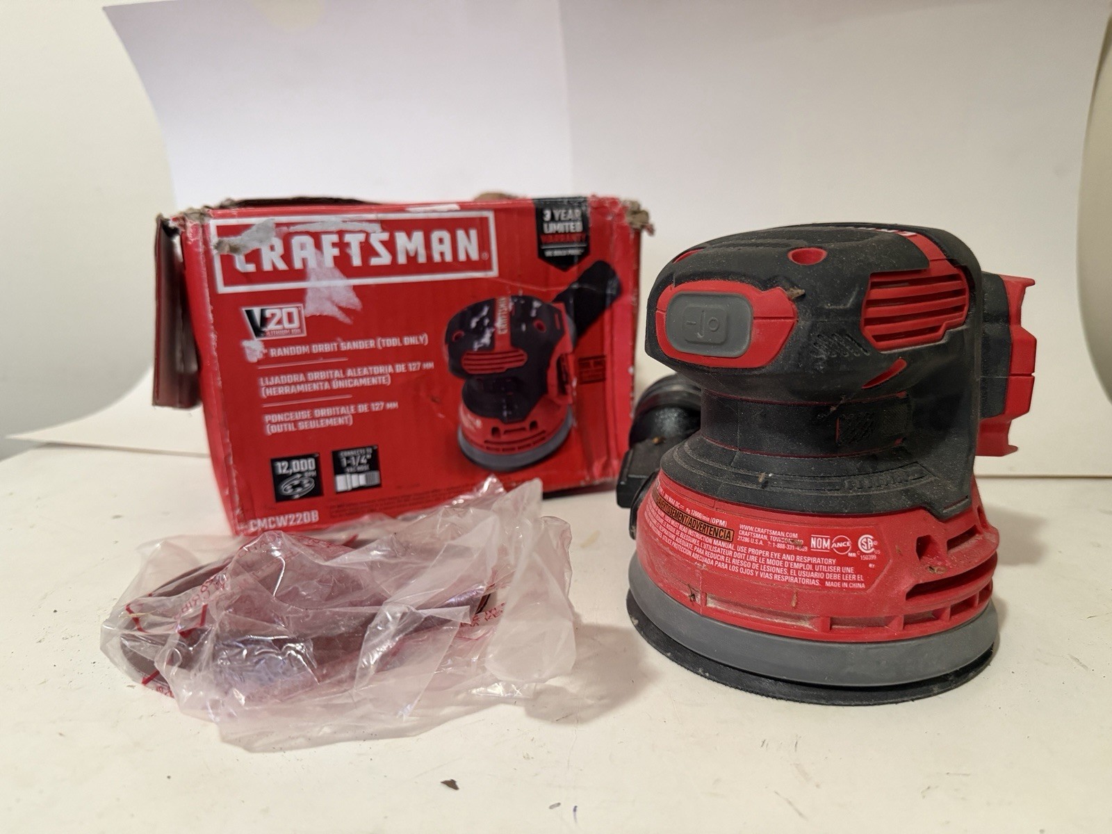 CRAFTSMAN V20* Random Orbit Sander, Tool Only (CMCW220B) Missing Dust Bag