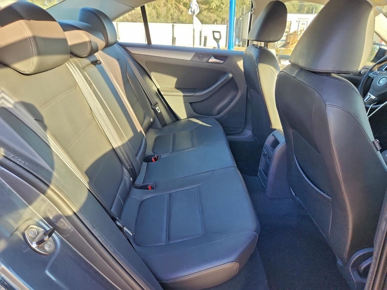 JETTA 2013 Glove Box 4951892