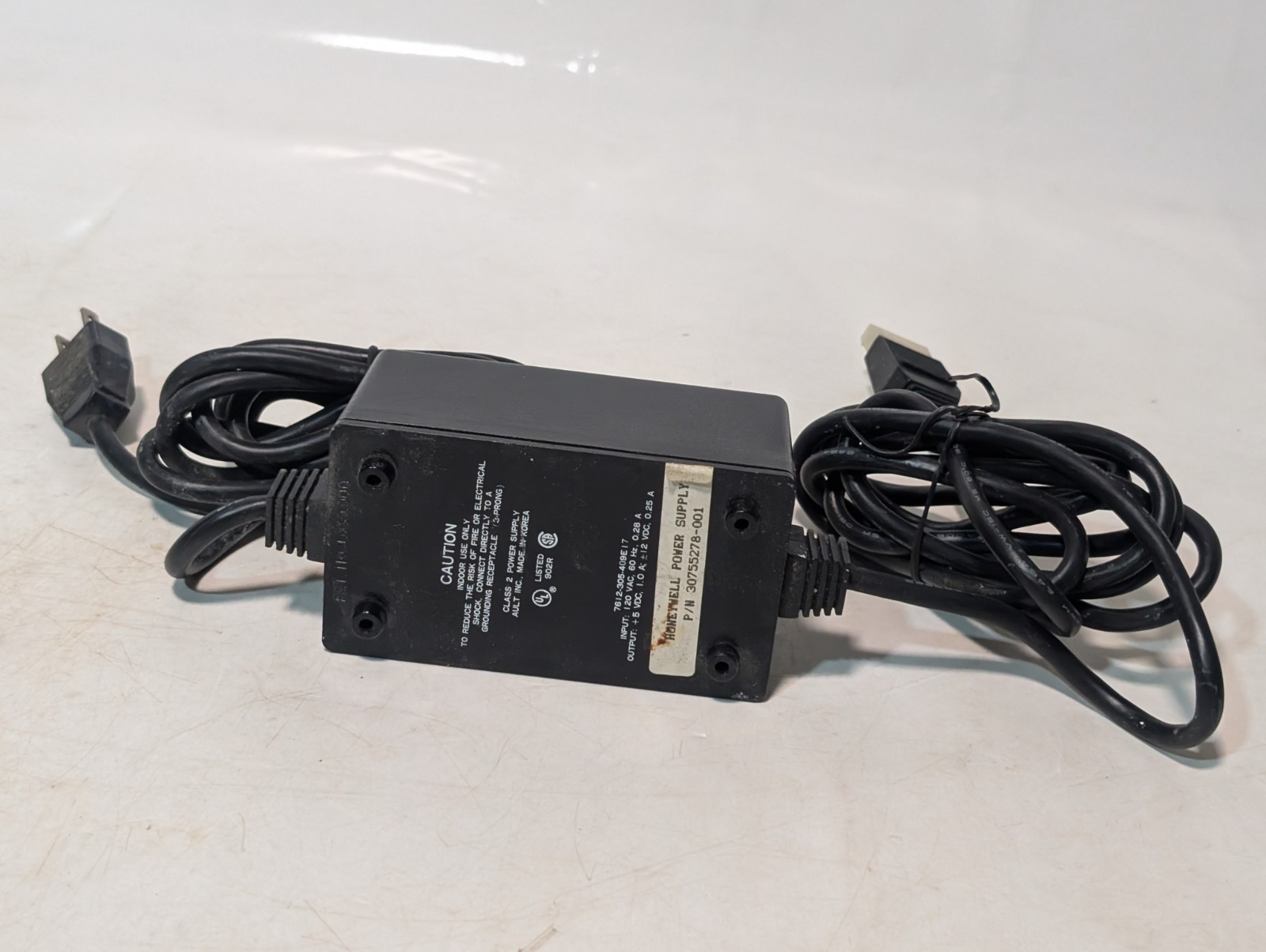 Ault 7612-305-409E17 Honeywell Power Supply 30755278-001, 120VAC/60Hz/0.28A/5VDC