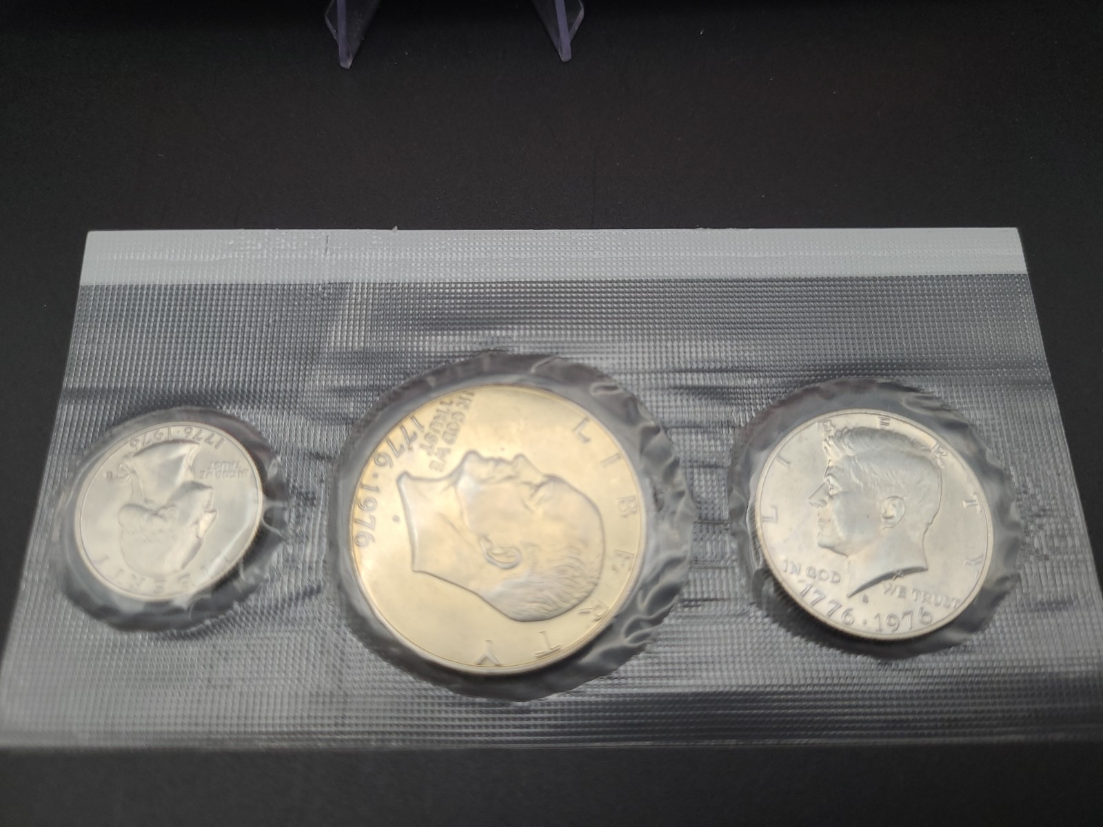 1776-1976 Silver Uncirculated Mint Set In Original Envelope