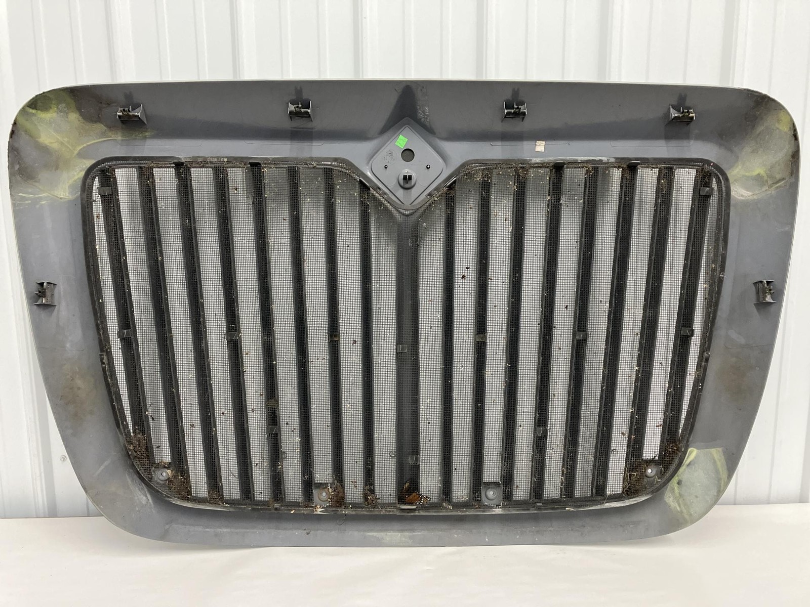 2007-2020 International RH Grille - Used