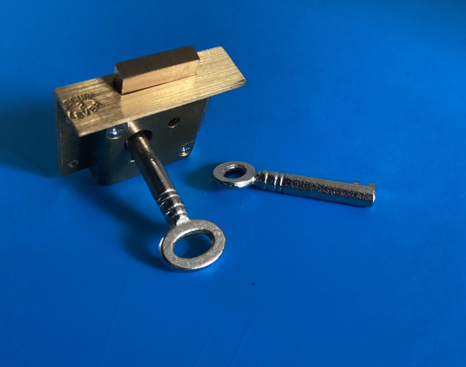 Antique Brass Half Mortise Drawer / Bureau Fall Lock 39mm X 30mm X 11 + 2 Keys.