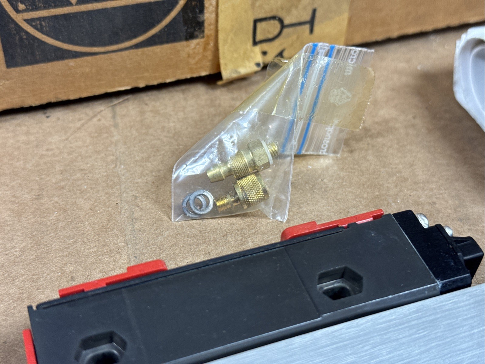 Heidenhain 295789-43 AE LF 401 250mm Linear Scale Encoder 296 585-01 FAST SHIP