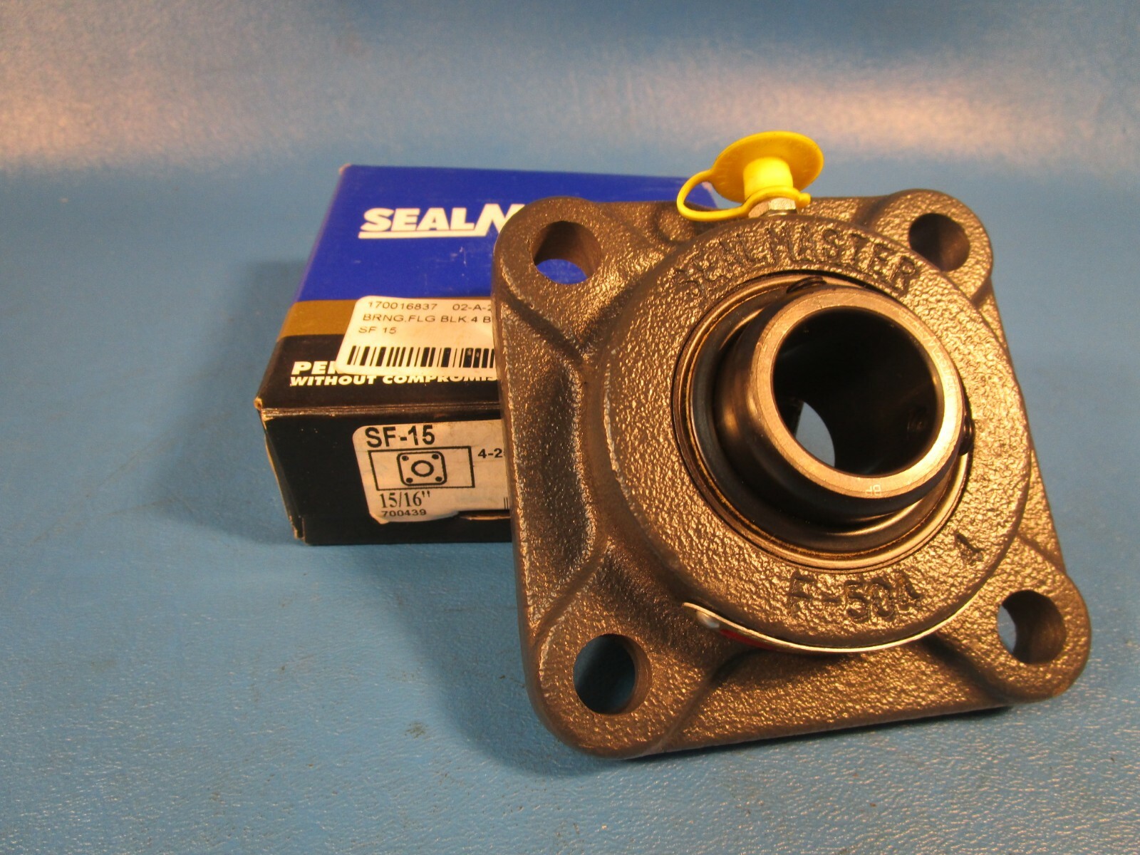 SealMaster, SF-15, 700439, 15/16" 4 Bolt Flange Unit, Set Screw Locking