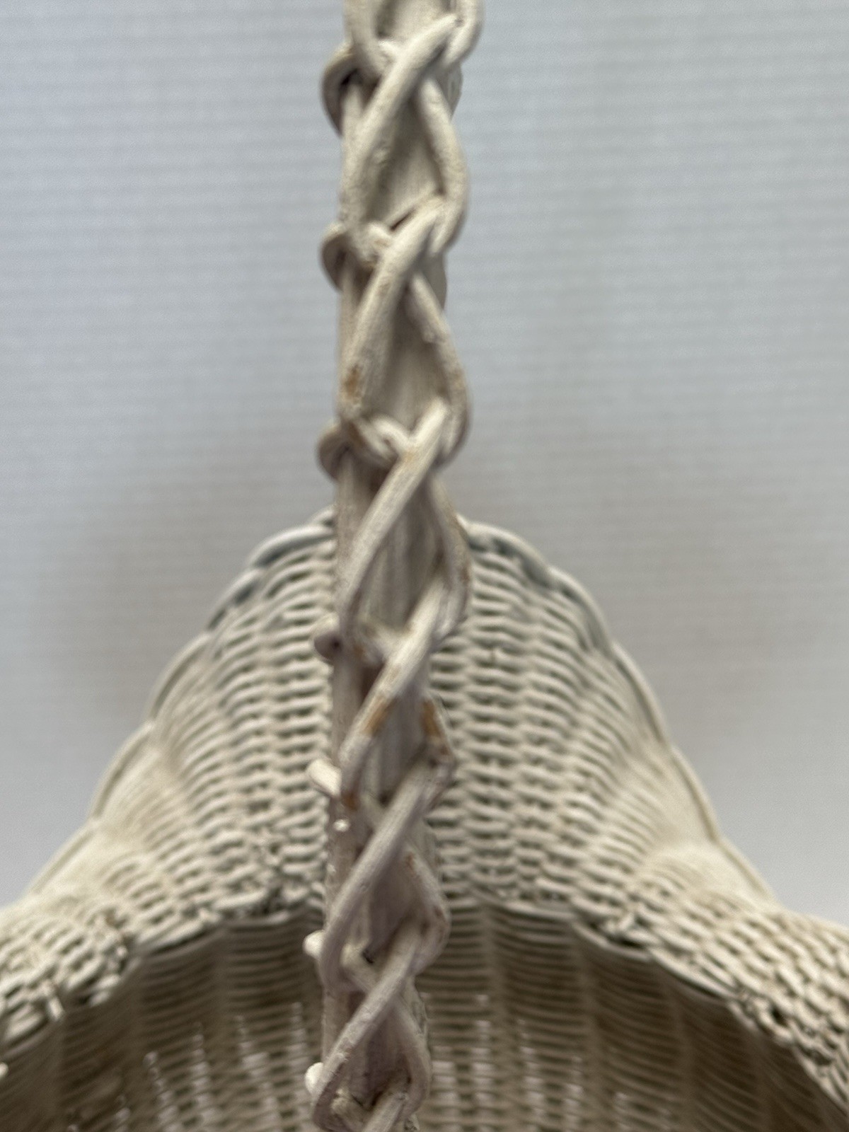 Vintage Trompe L'Oeil 19.5” x 15” White Ruffled Wicker Easter Basket with Handle