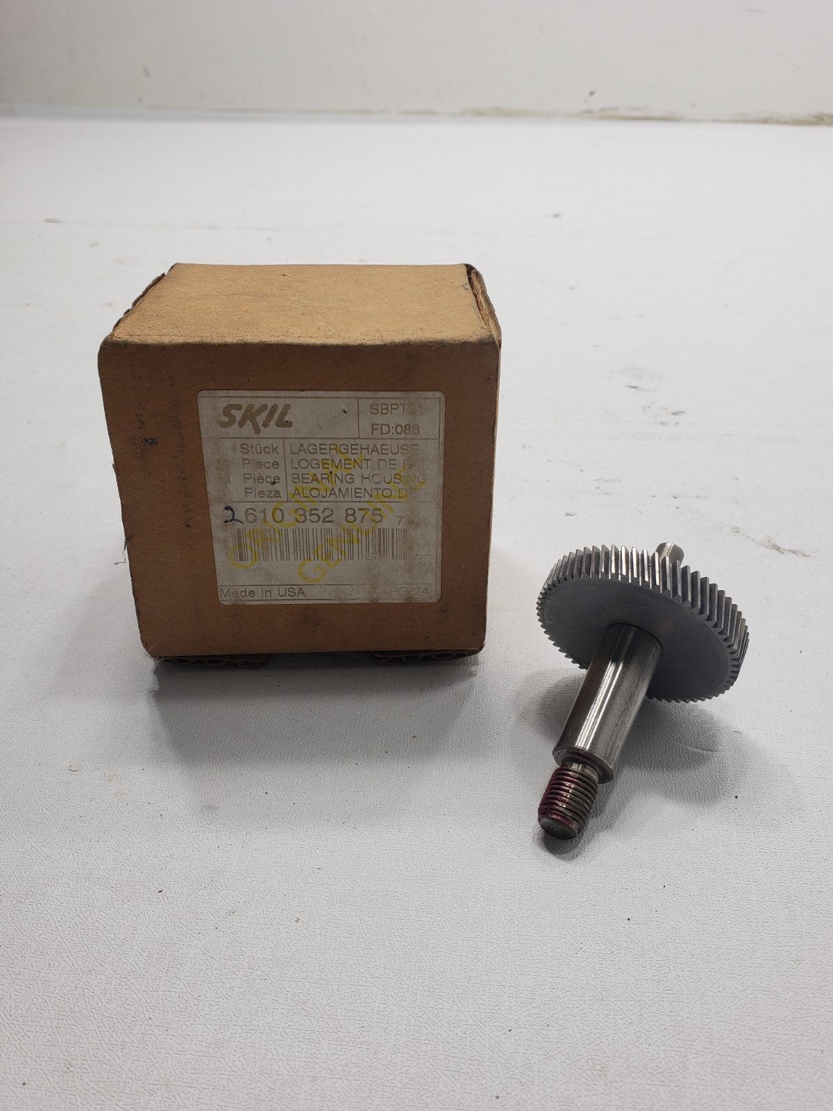 NOS SKIL 2610352875 Bearing Housing Gear Shaft Assembly OEM Made In USA