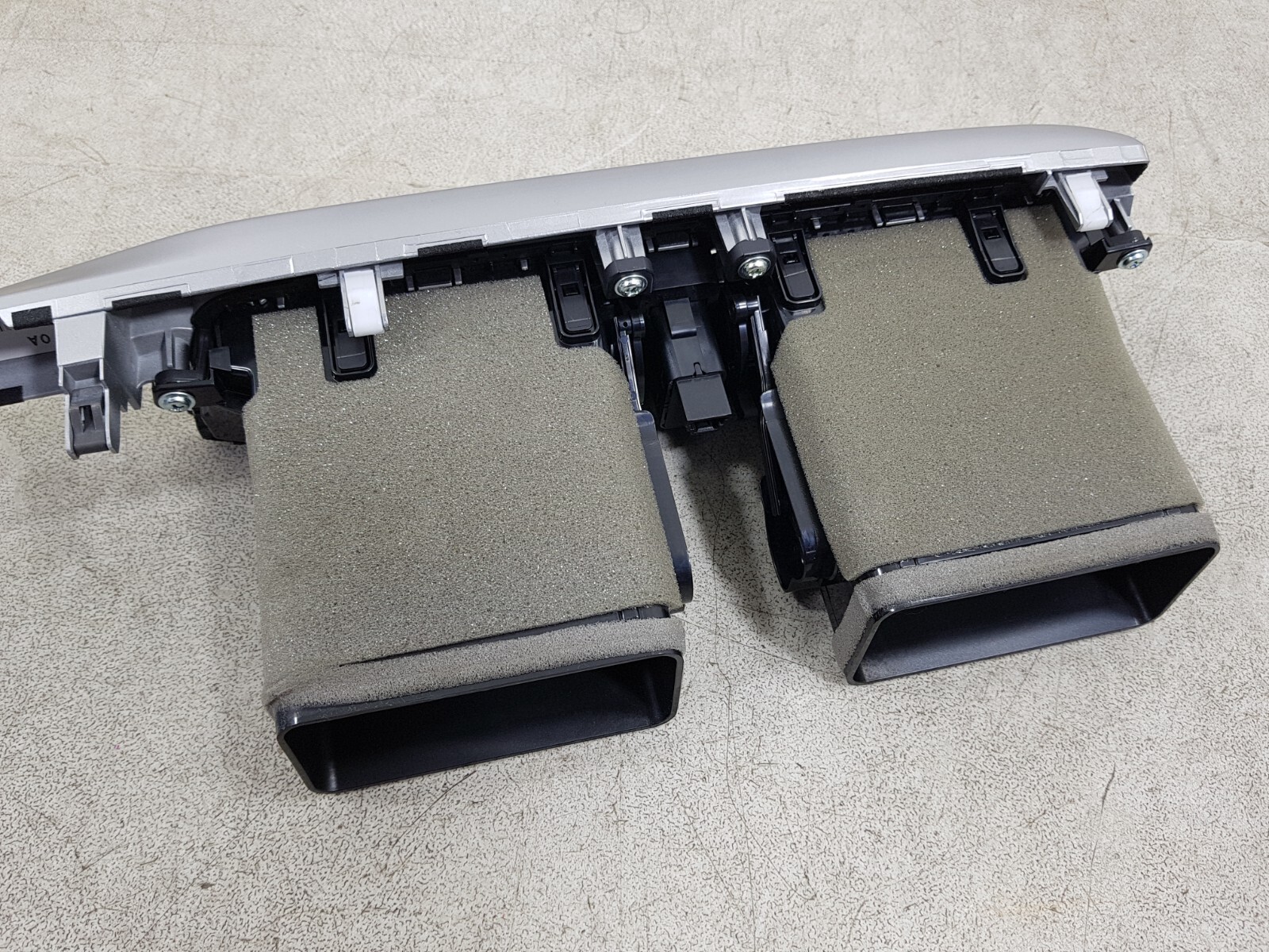 MAZDA 3 MK3 BN 17-18 DASHBOARD AIR VENT & TRIM SET