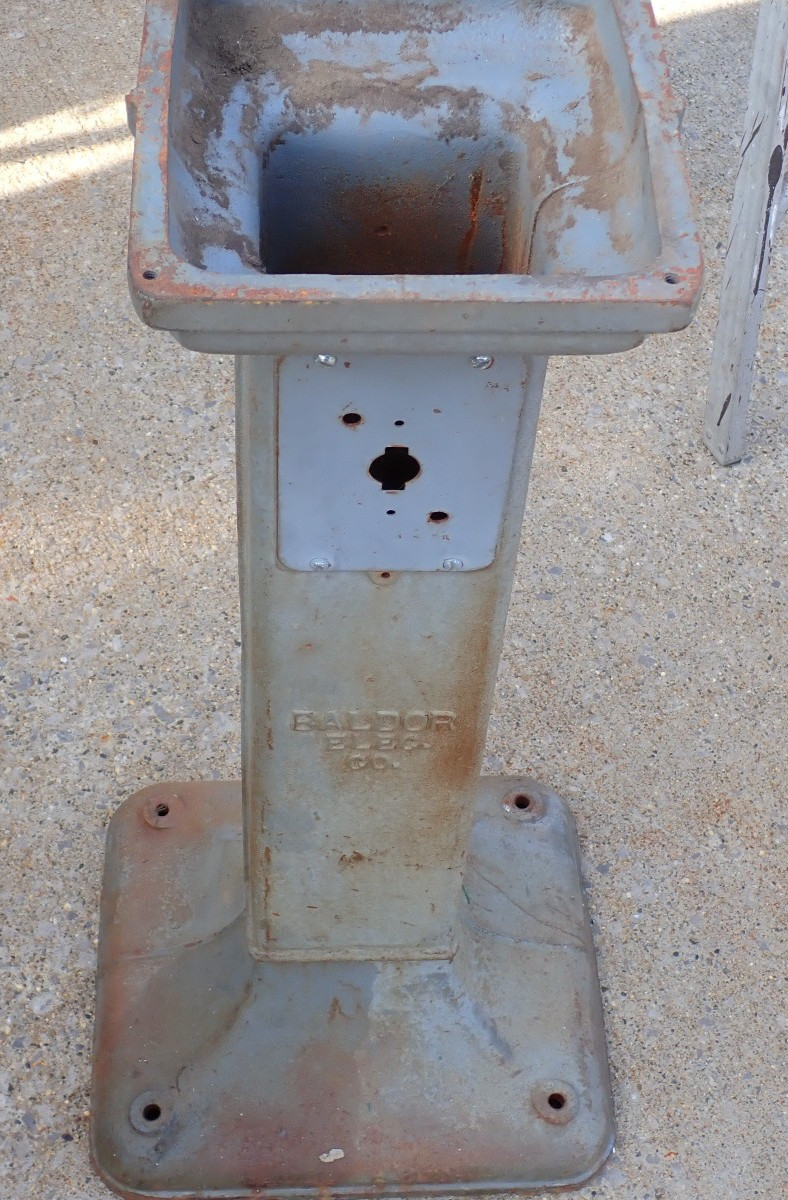 VINTAGE CAST IRON BALDOR GRINDER BUFFER PEDESTAL BASE STAND