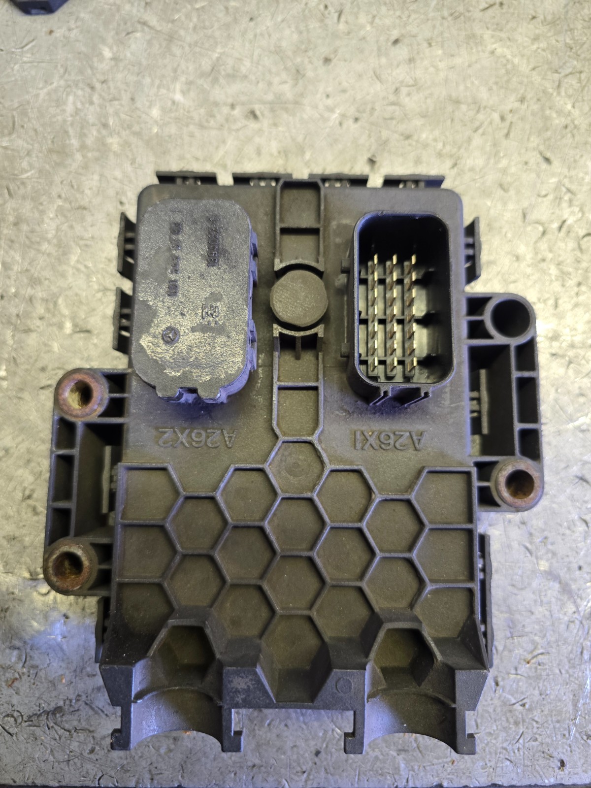 Mercedes Benz Actros MP4 Electronic CLCS control A0034461817
