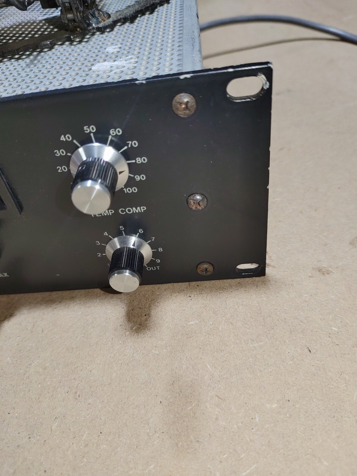 MKS Type 272 Temperature Controller =Used= Tested = Working =