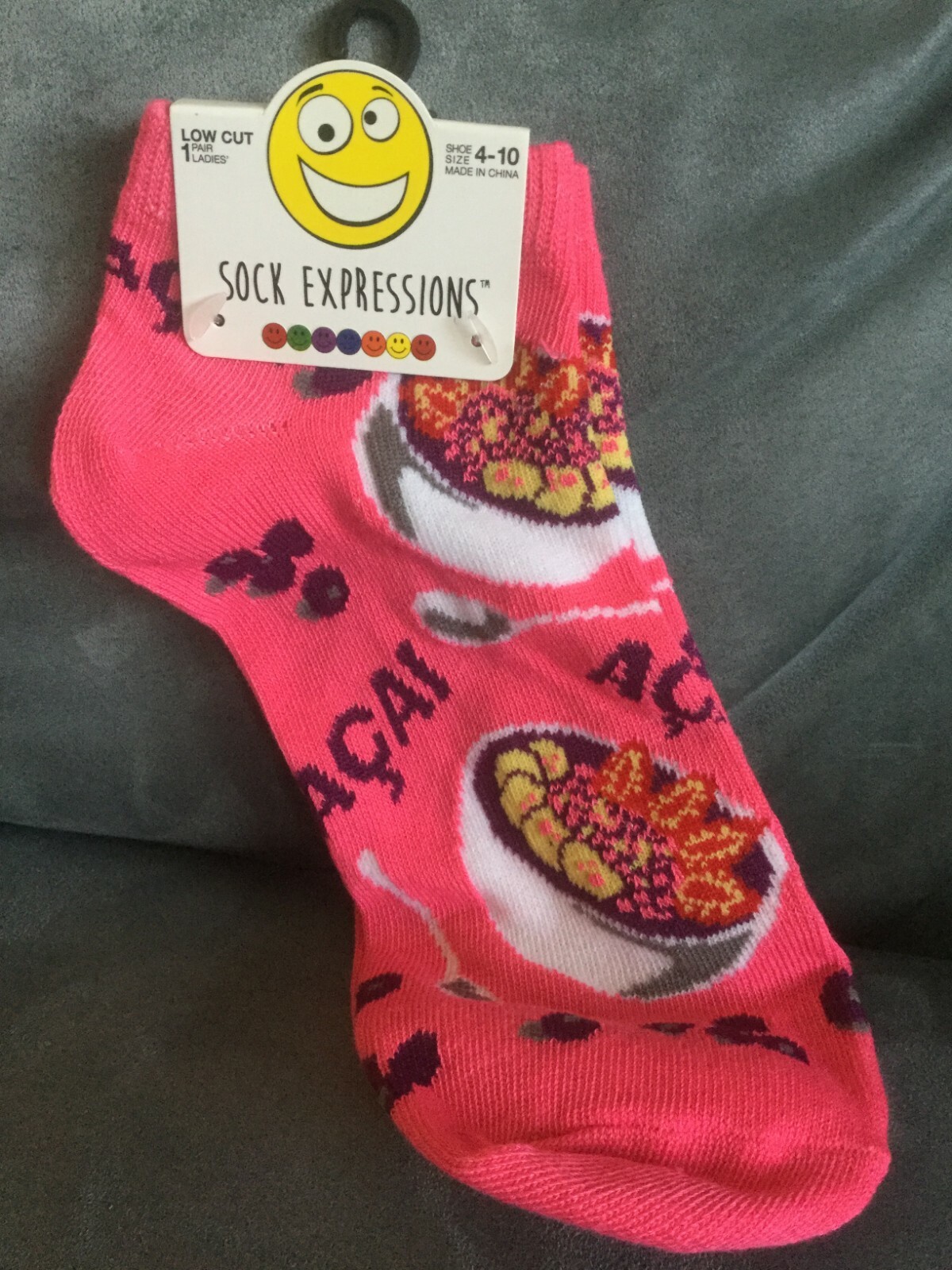 SOCK EXPRESSIONS 1 PAIR LADIES LOW CUT SOCKS FITS 4-10 PINK WITH ACAI