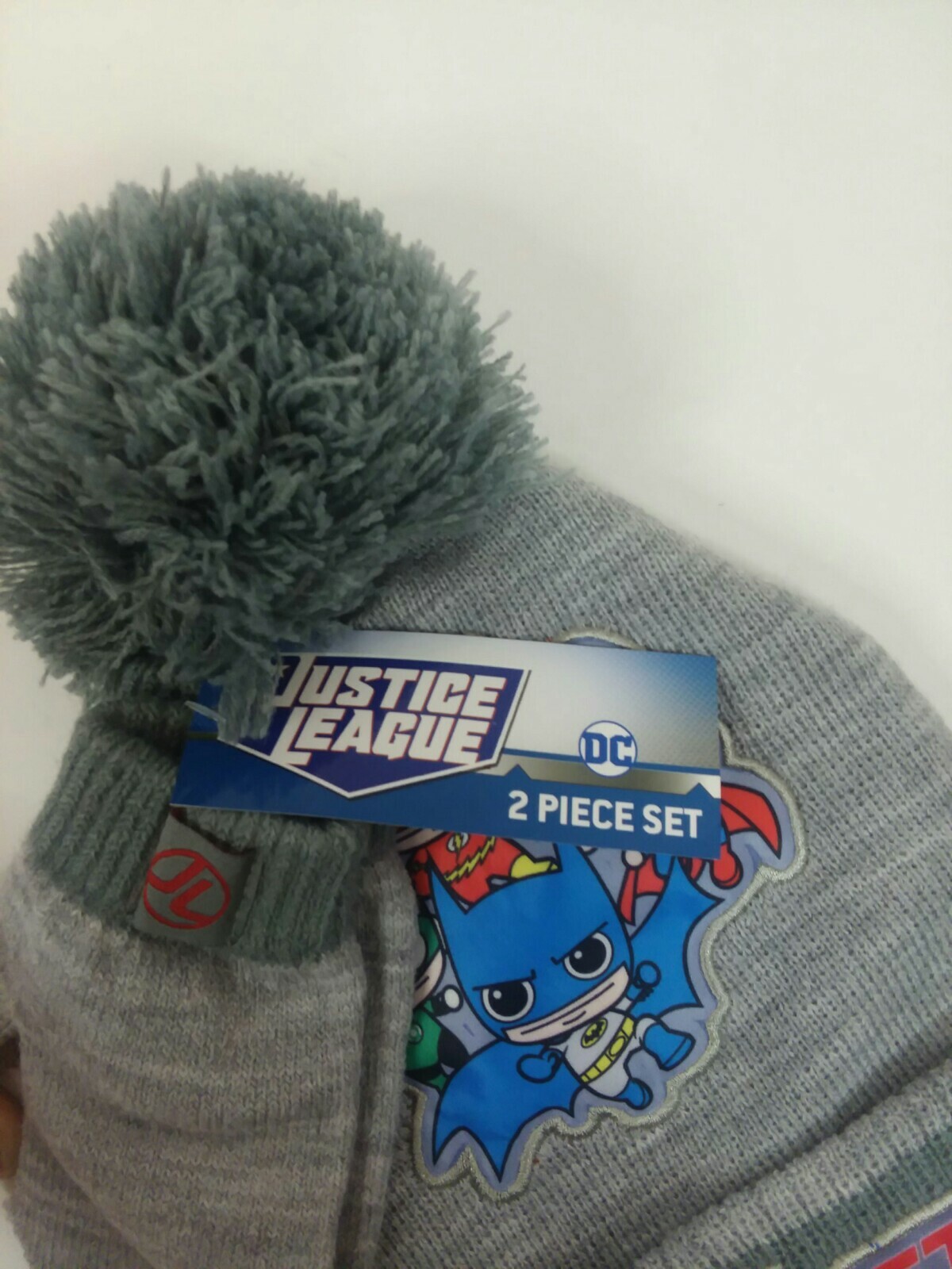 NWT Multi Colored Marvel Justice League Wool Hat and Mitten Set NEW