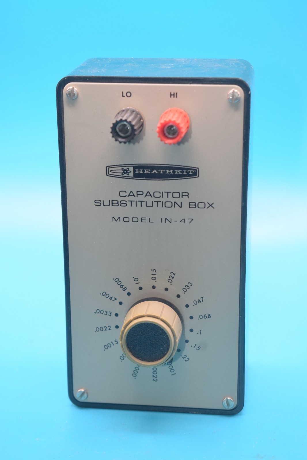 Vintage 1960s Heathkit Capacitor Substitution Box | Model IN-47