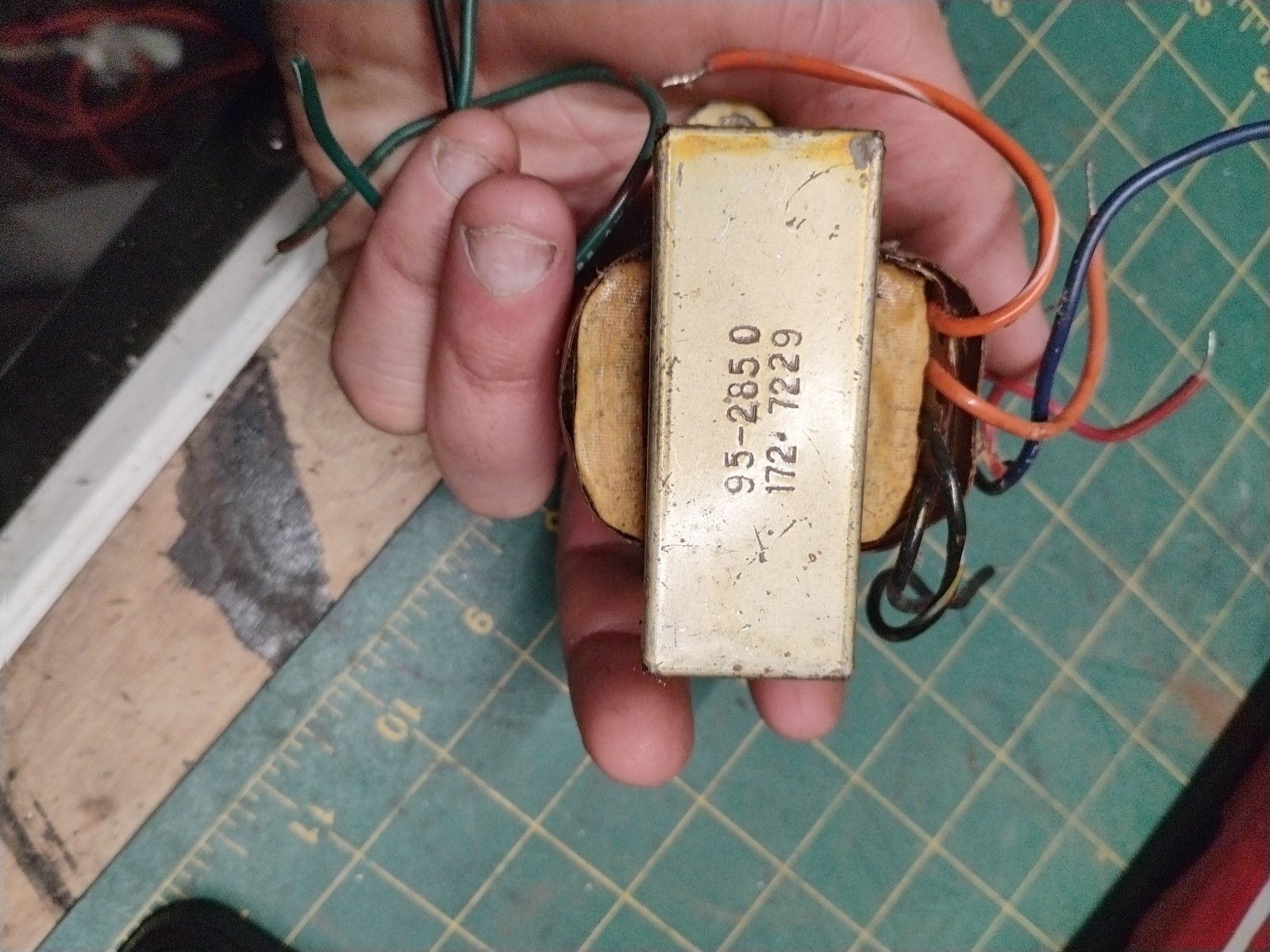 Unknown Radio Transformer