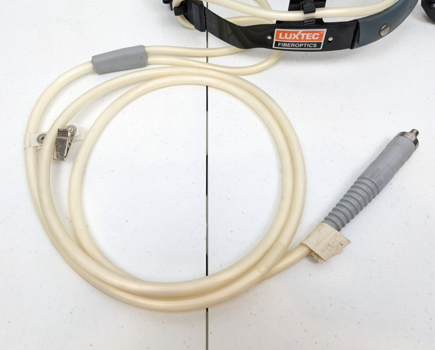 Luxtec Fiberoptics 002215 Minilux Coaxial System Fiber Optic Head Light w/ Cord