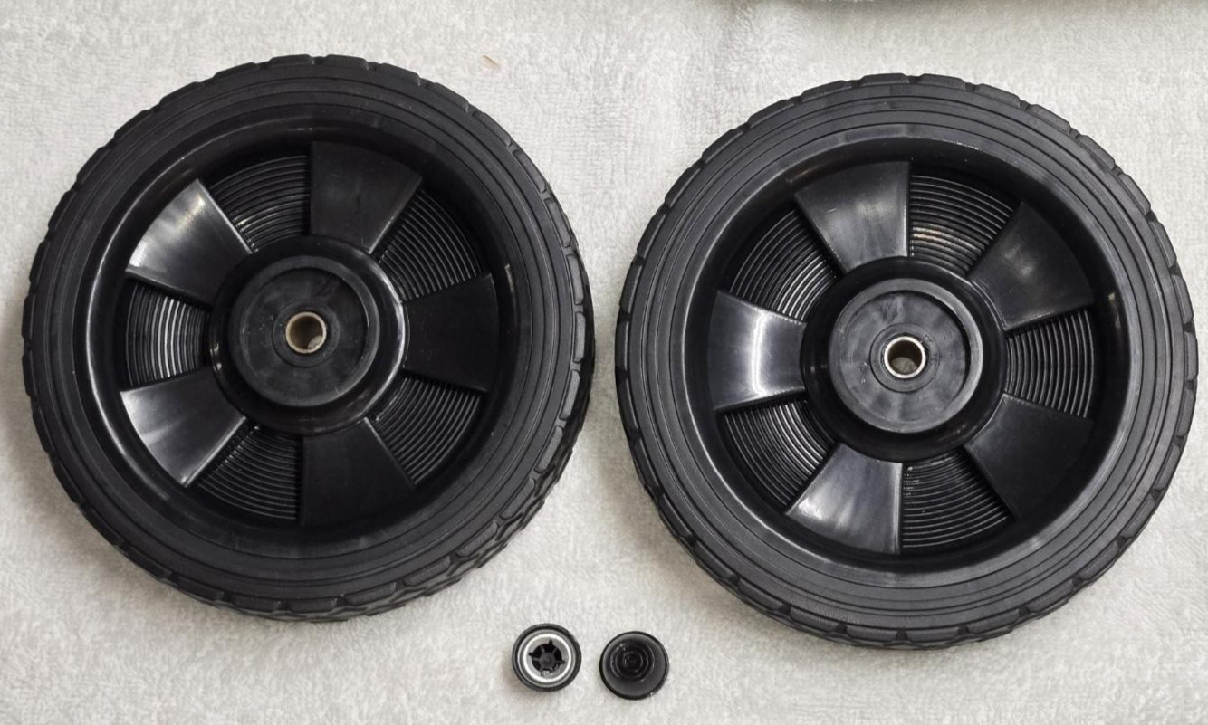 BATTERY CHARGER 2 WHEEL KIT 7" BLACK PLASTIC WHEELS for ASSOCIATED SCHUMACHER