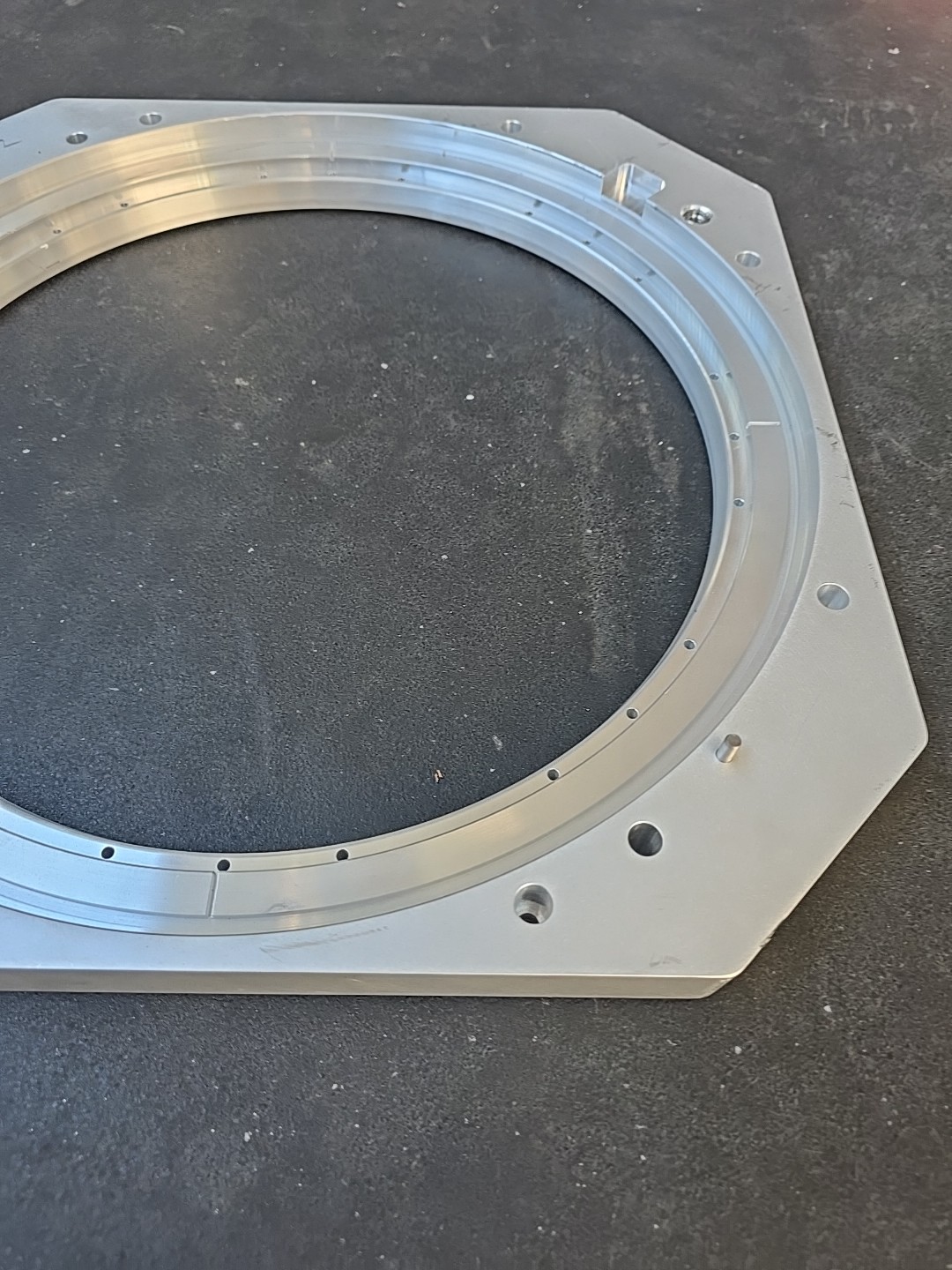 0020-23042 / AMAT ADAPTER SOURCE 13 INCH / APPLIED MATERIALS