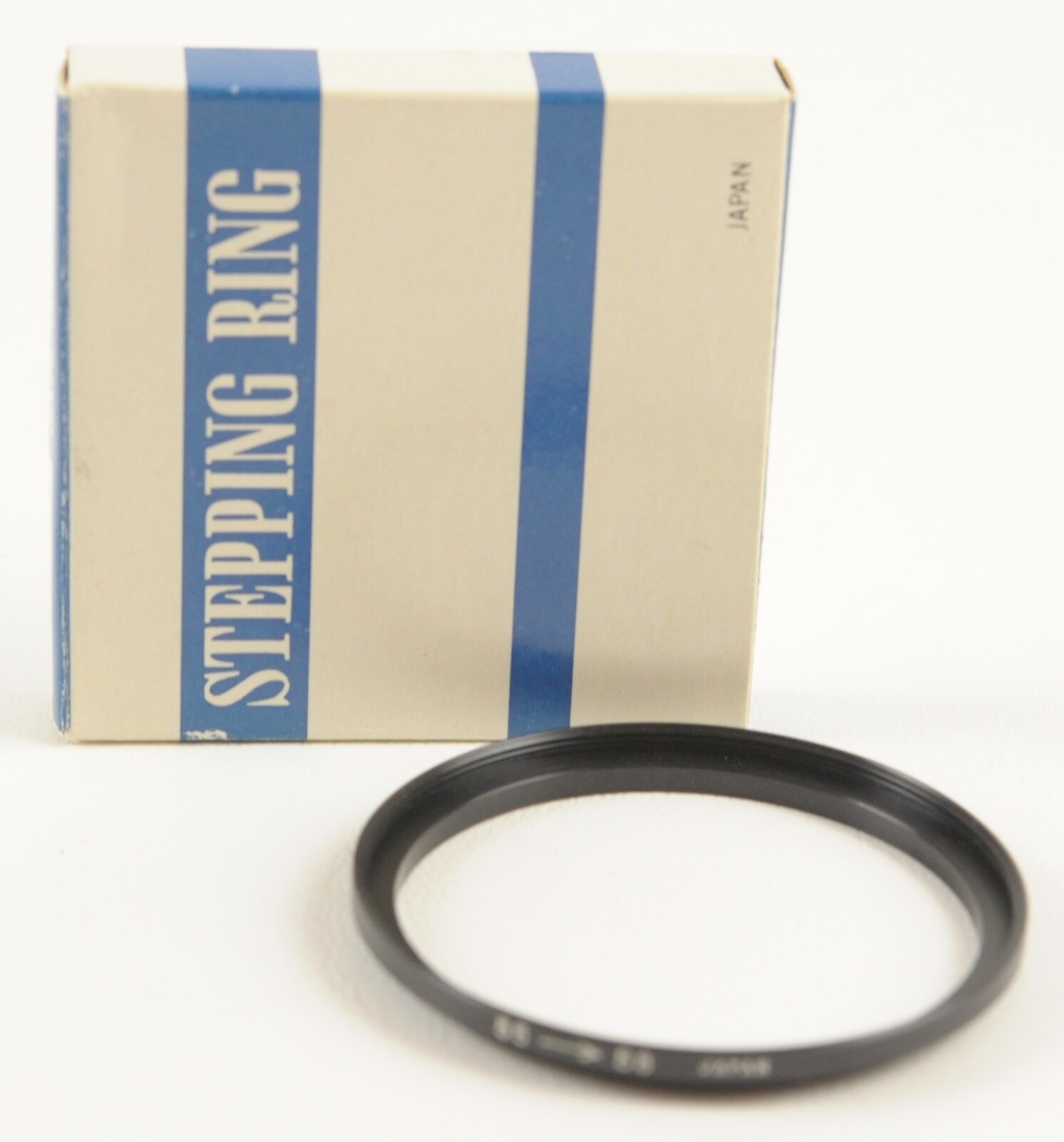 Stepping ring  55 - 58mm  -  JAPAN
