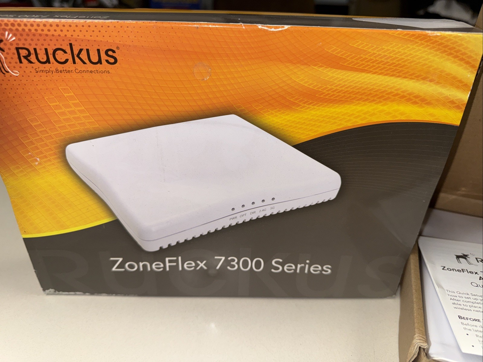 NEW OPEN BOX Ruckus zoneflex 7300 series 901-7363-US00 Access Point