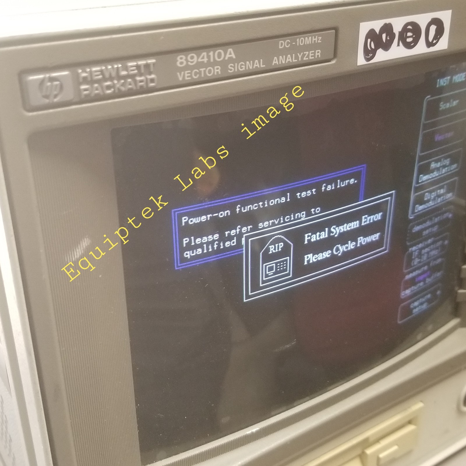 HP 89410A Vector Signal Analyzer OPTIONS 1C2, AY7, AY9, AYA, AYB, AYH, UG7, UFG