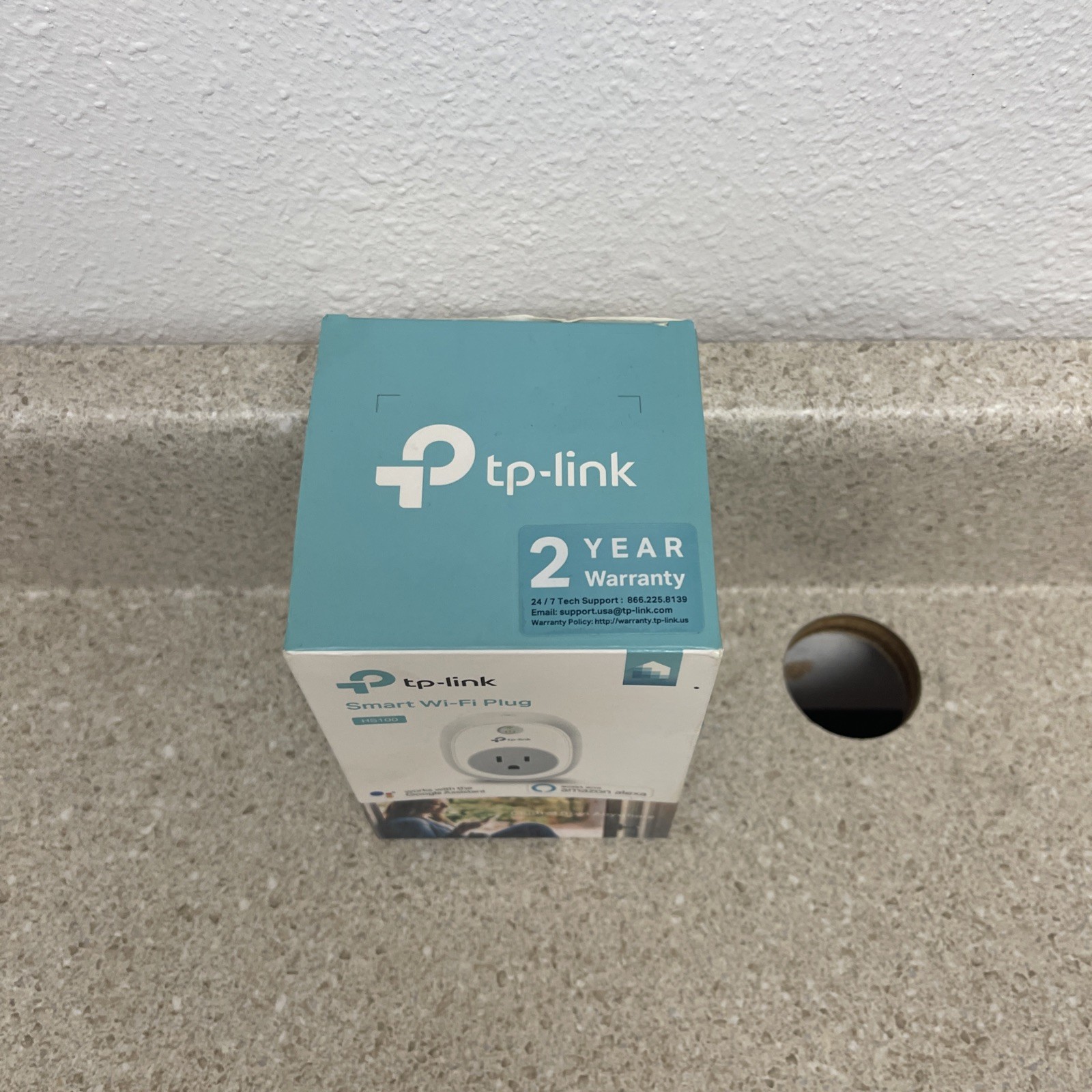TP-Link HS100 Smart Wi-Fi Plug Works with Alexa Google Home