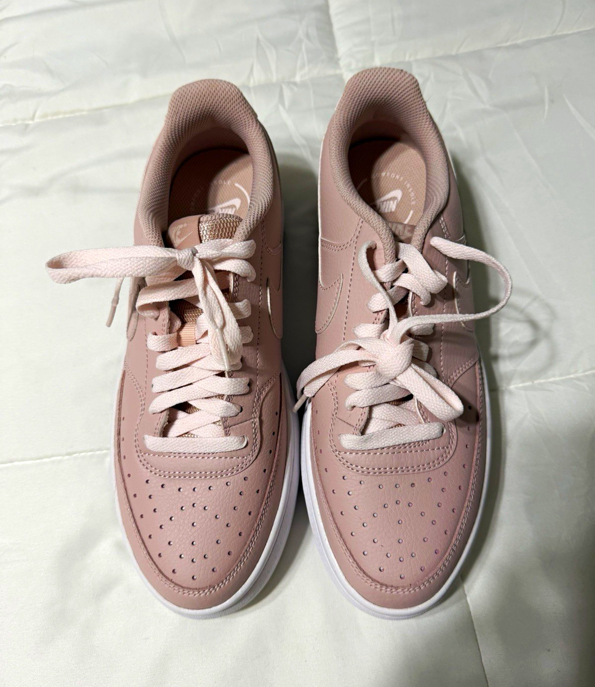 Nike Pink/White Low Top Lace-Up Solid Athletic Sneaker - Unisex Adults
