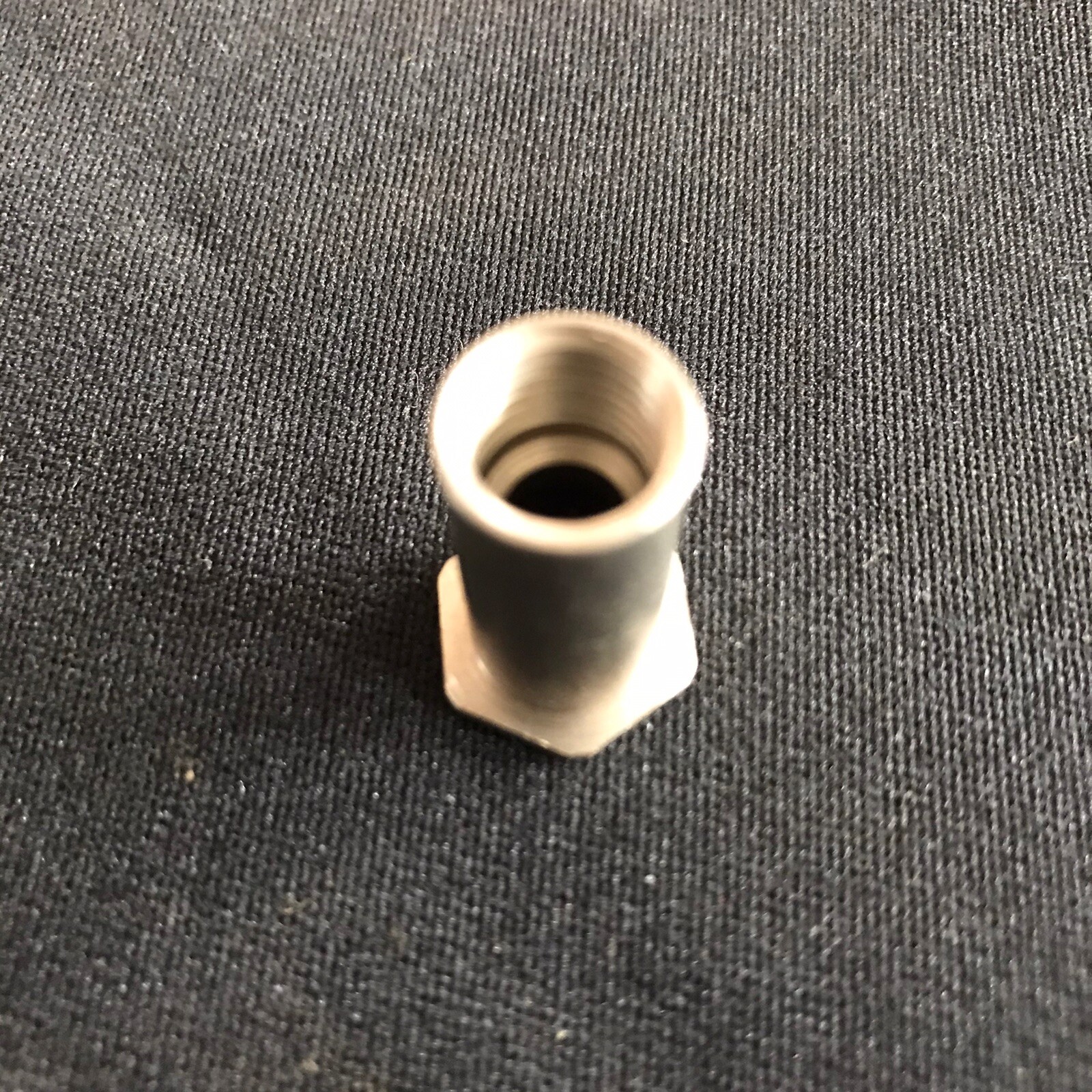BINKS # 41-10104 MOUNTING SLEEVE - FREE SHIPPING