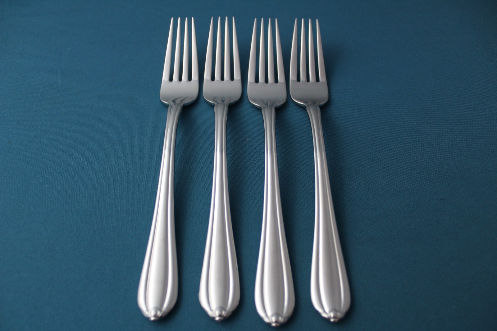 Gorham MELON BUD GLOSSY Dinner Forks (Set of 4) 18/8 Stainless Japan 8"