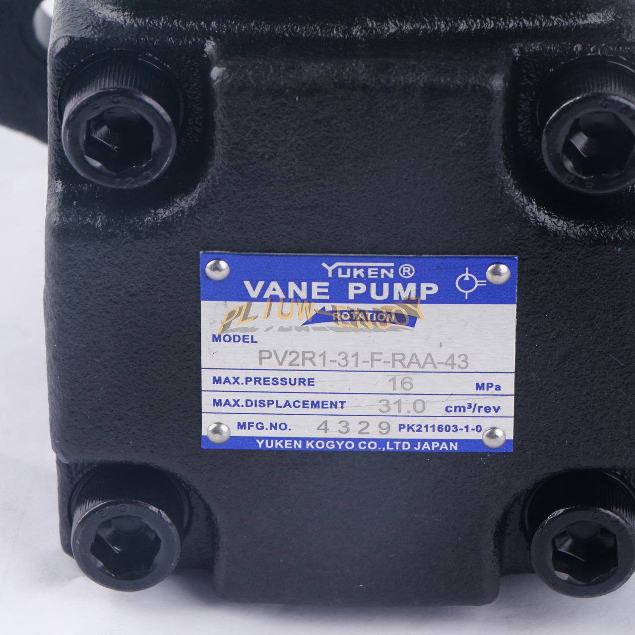 1PCS NEW YUKEN Vane pump PV2R1-31-F-RAA-43