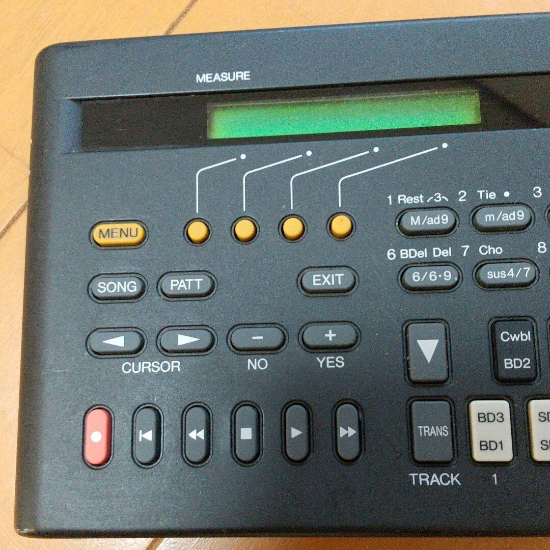 YAMAHA QY10 Music Sequencer Drum Machine Used