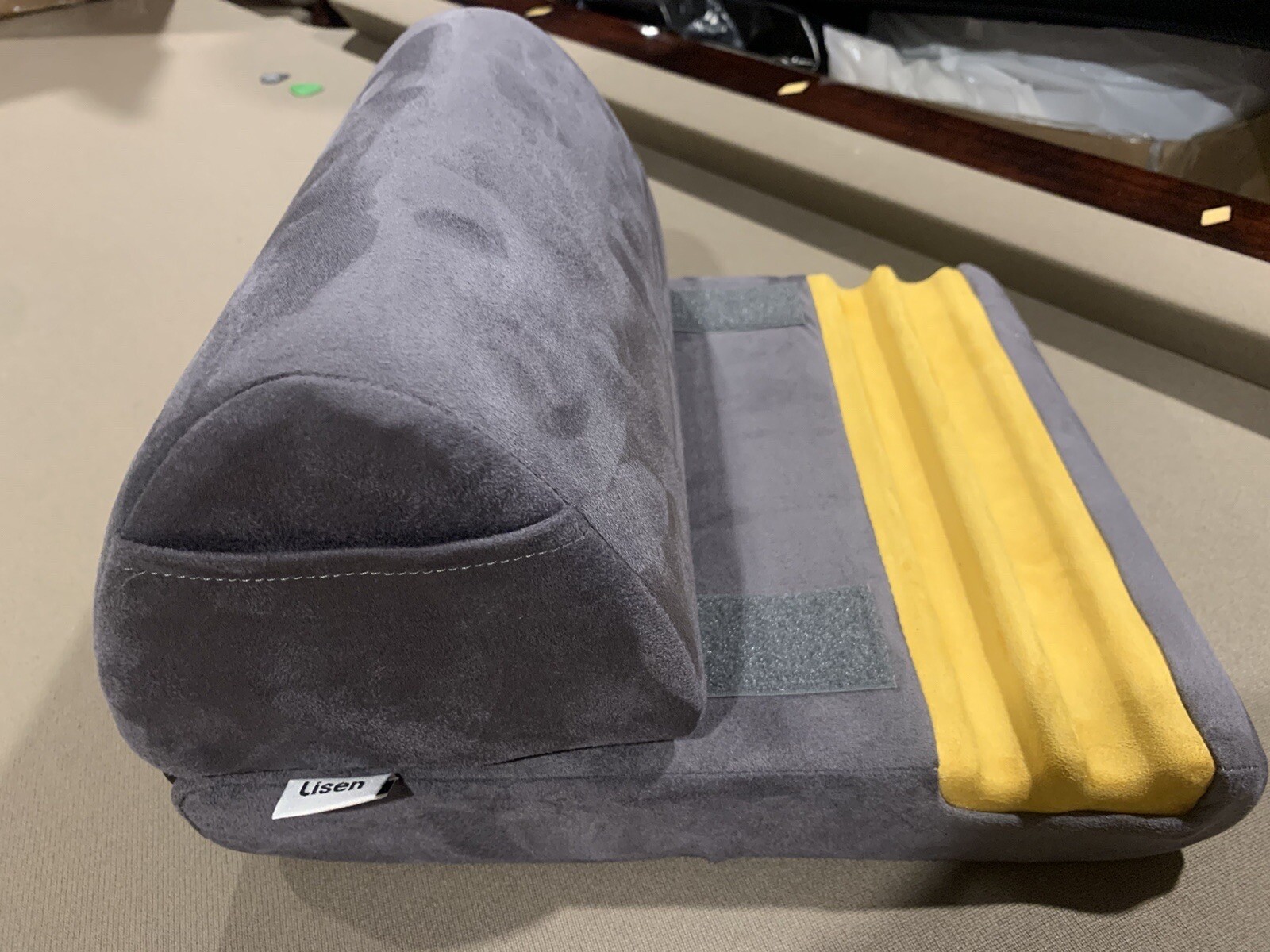 Multi-Angle Pillow Tablet Holder Soft Lap Rest Cushion w/ Removable Support