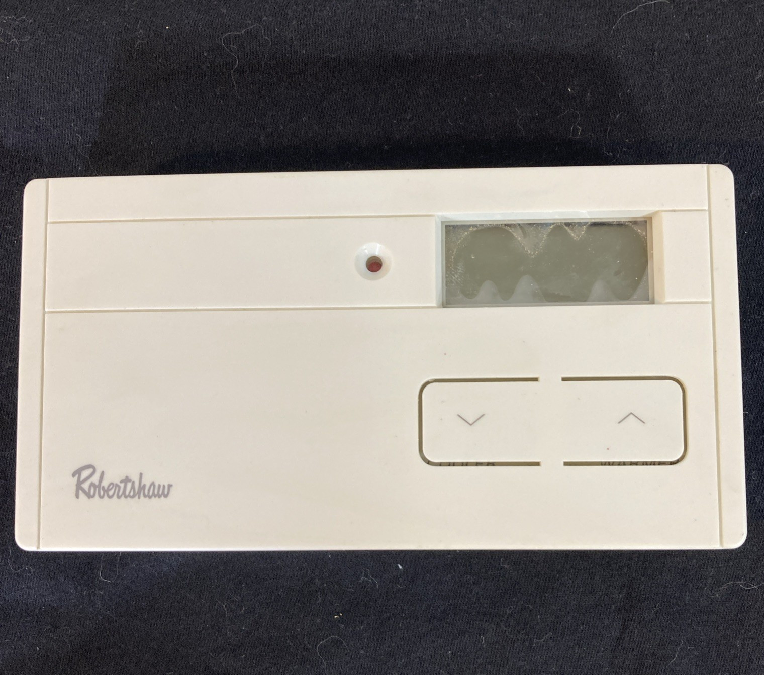 RobertShaw 300-252 Thermostat Programmable, 5-2 Day Heat/Cool