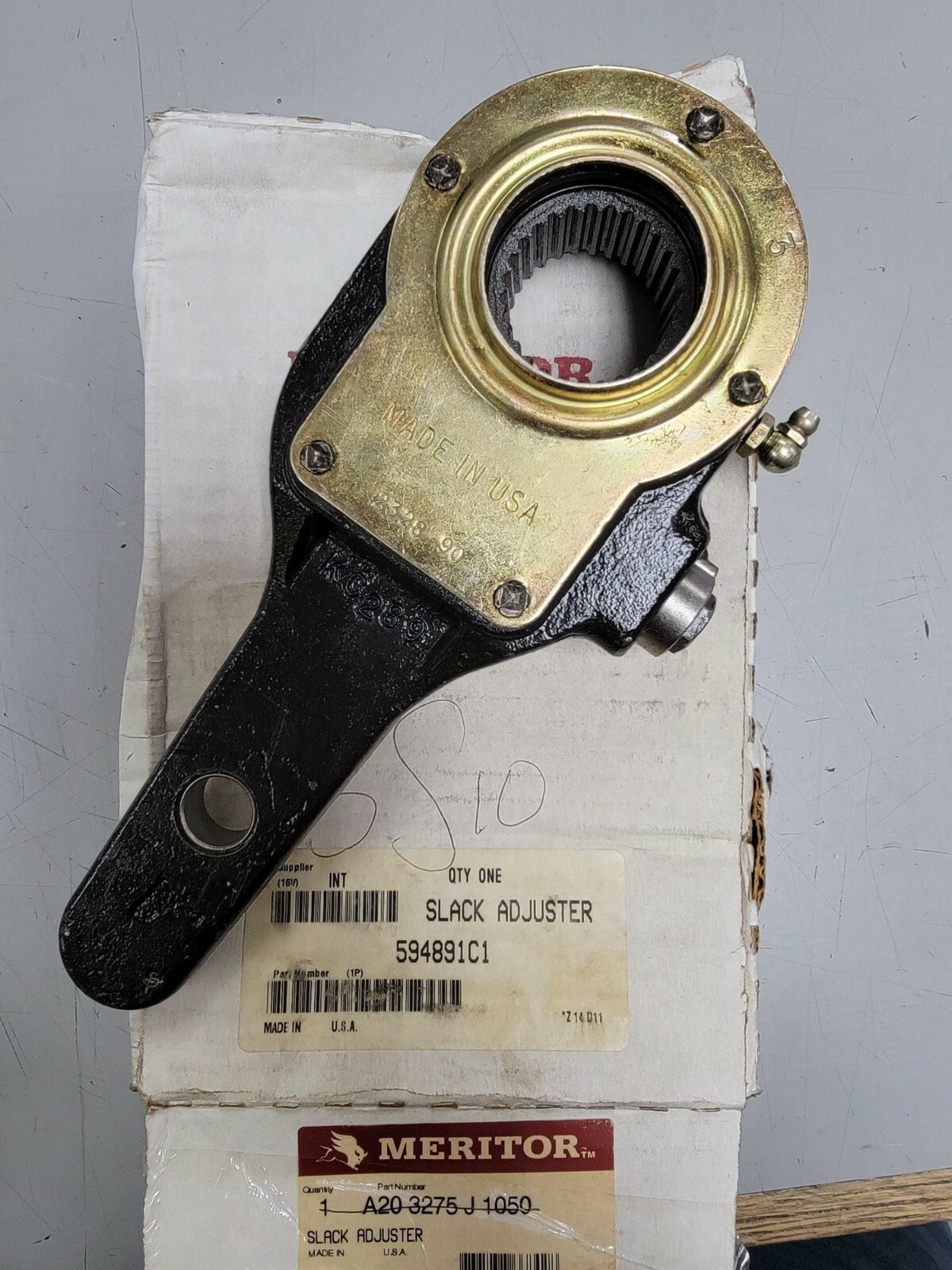 GENUINE OEM INTERNATIONAL SLACK ADJUSTER 594891C1