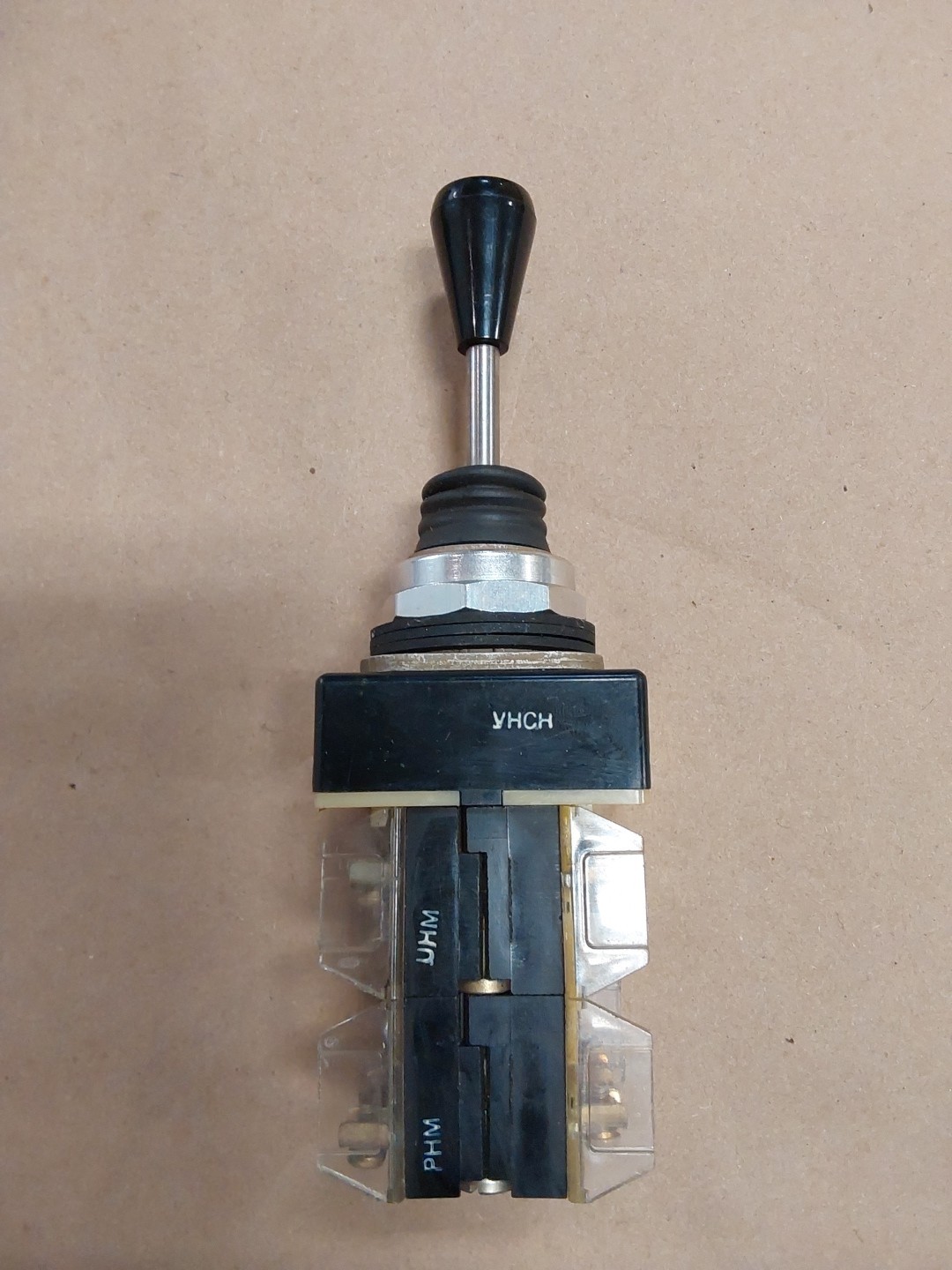 Allen Bradley 800T-T2M 2way Toggle Switch Series P