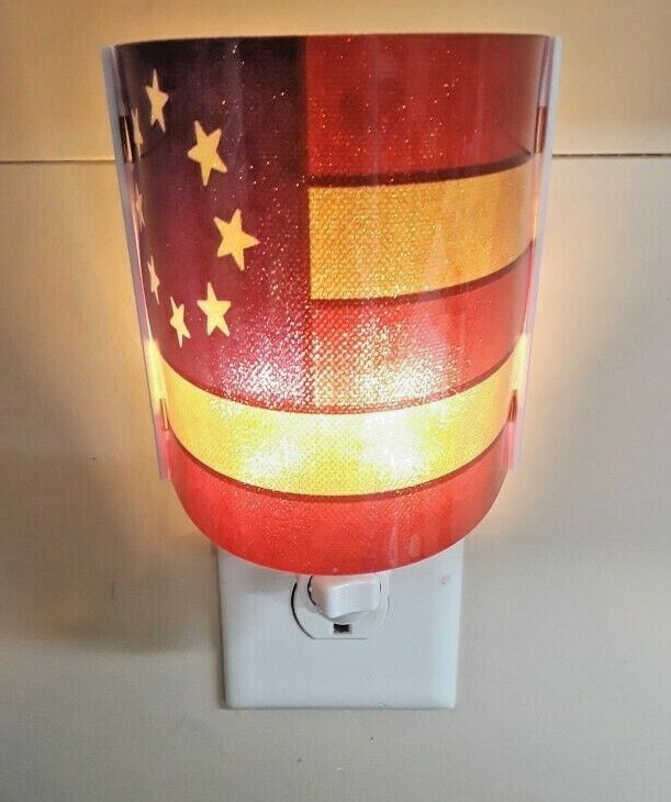 Flag Night Light Midwest CBK- 225790C