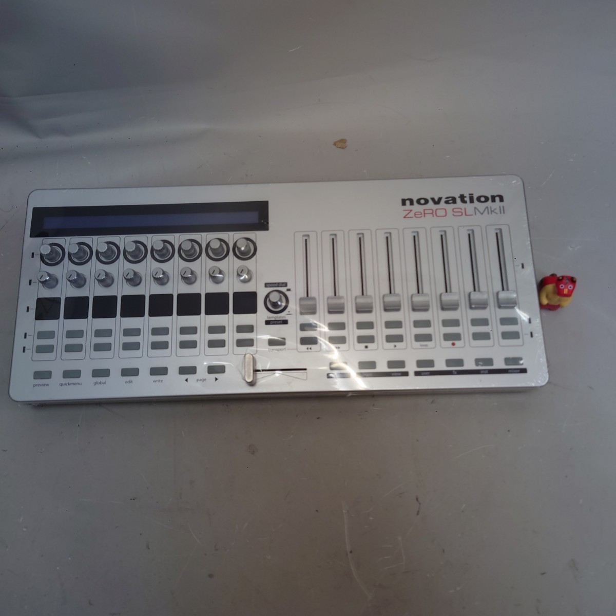 Novation ZeRO SL MkII MIDI USB Controller Tested Works DAW Control Surface with
