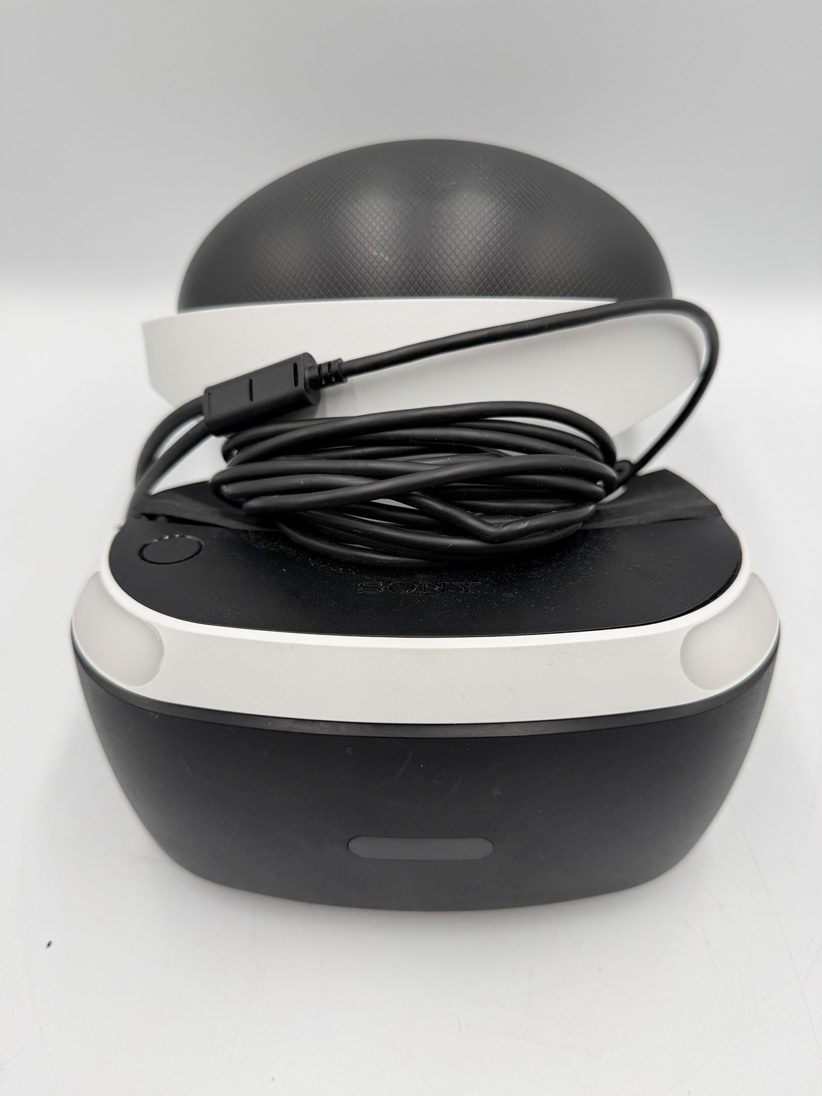Play Station VR Headset And Controllers