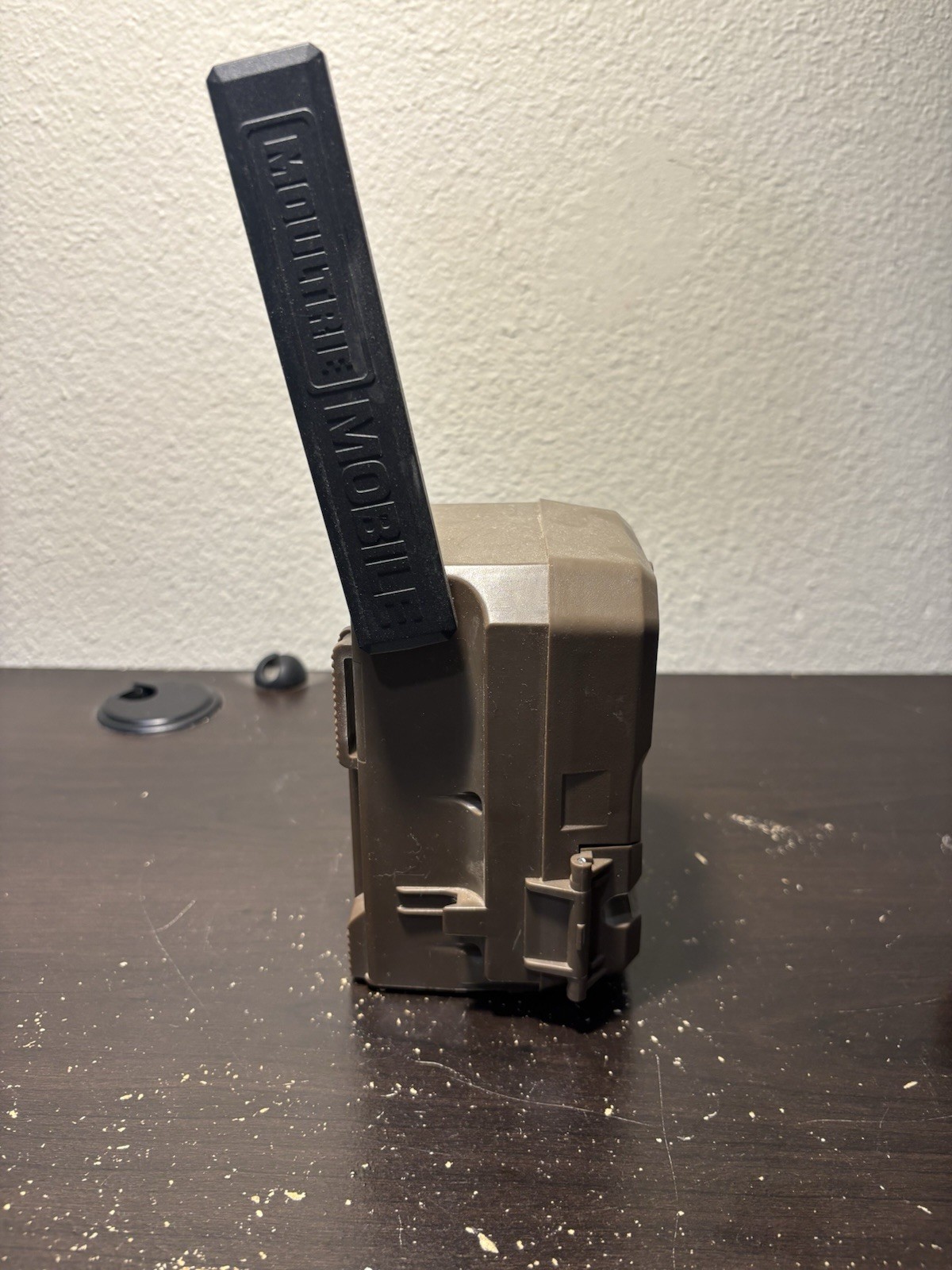 Moultrie Mobile Edge Cellular Trail Camera Model MCG-14076 Built In Memory