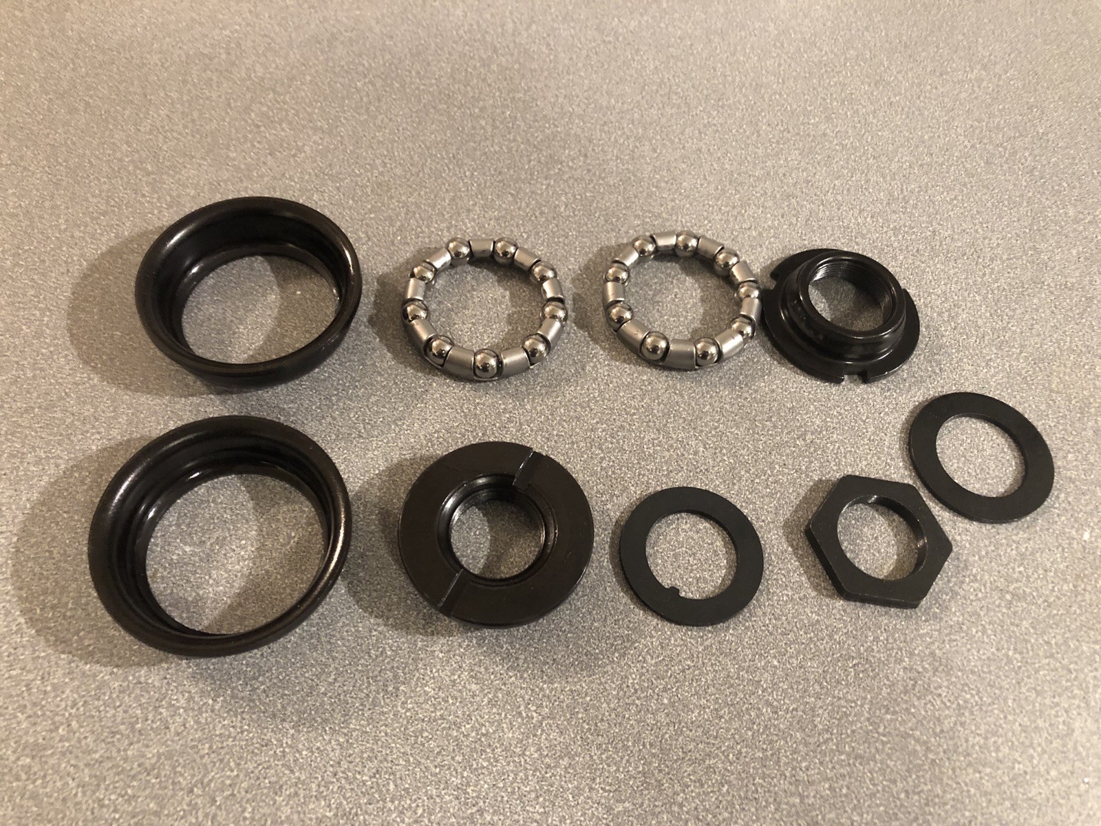 OLD SCHOOL BMX NEW AMERICAN BOTTOM BRACKET BLACK 24T 1 piece crank tioga tange
