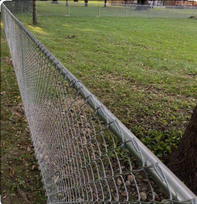 chain link fencing Poles,Top Rail, And Hardware Included