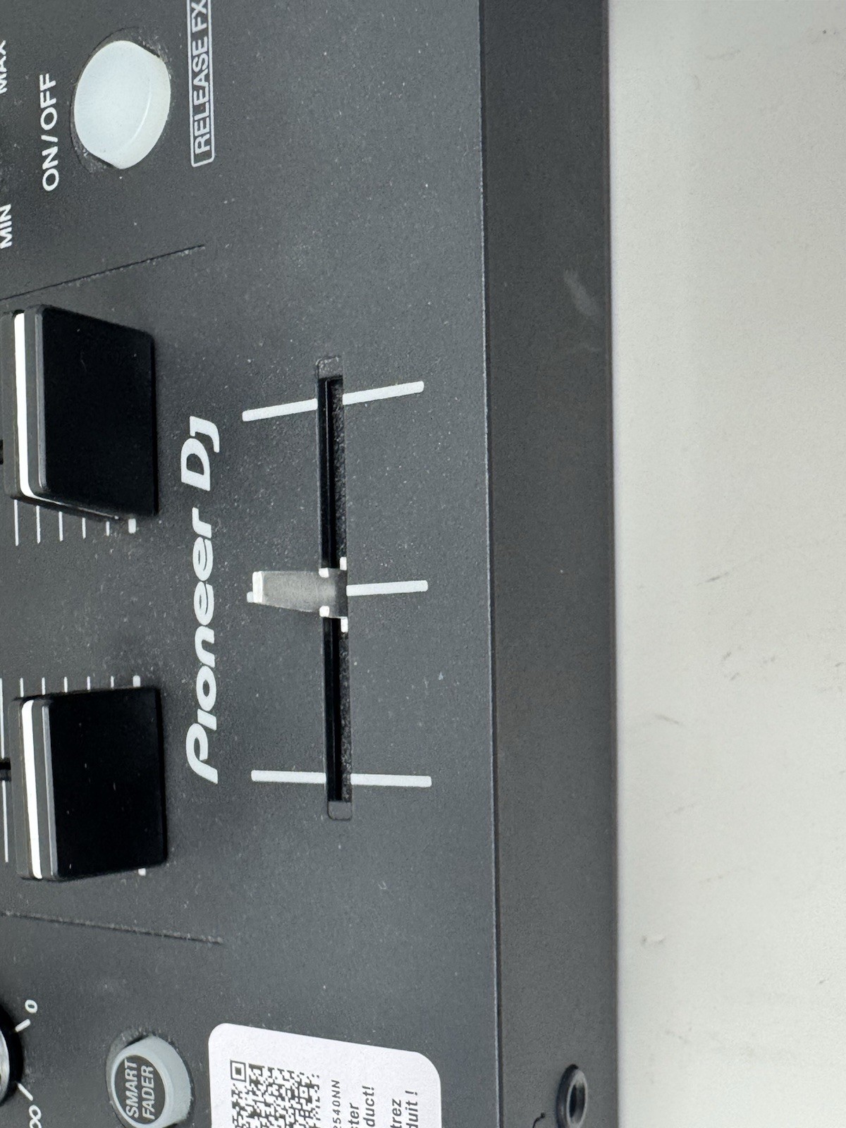 Pioneer DJ DDJ-FLX4 2-Deck Controller Black Beat FX Pitch Control USB-C