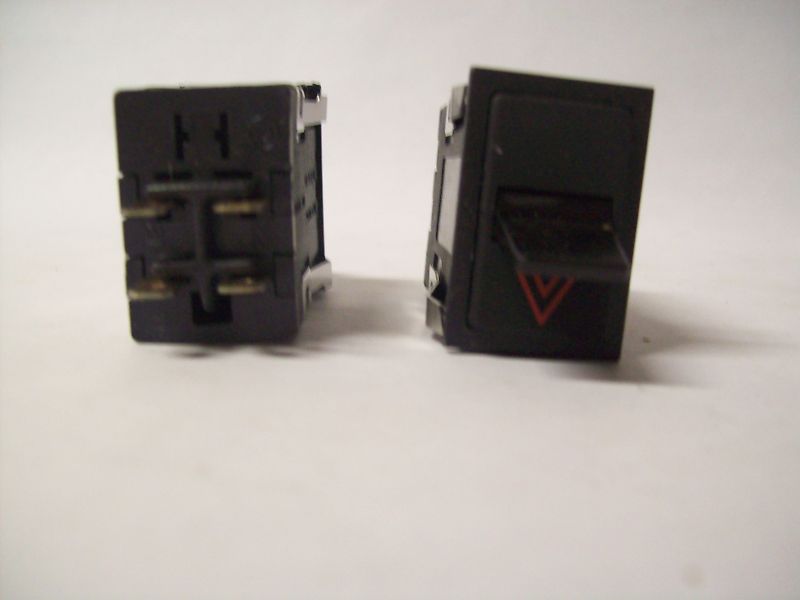Lot of 2~ ~ HoneyWell Micro Switches 75852
