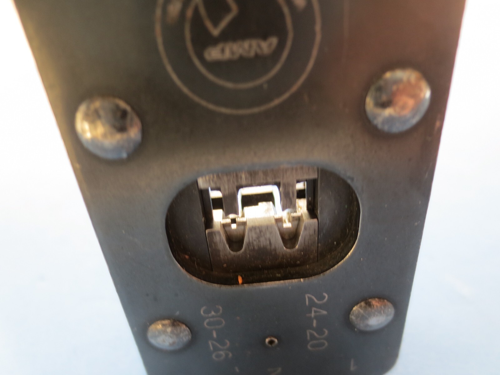 AMP 90202-2 * Hand Crimp Tool * (Missing the ratchet Spring)