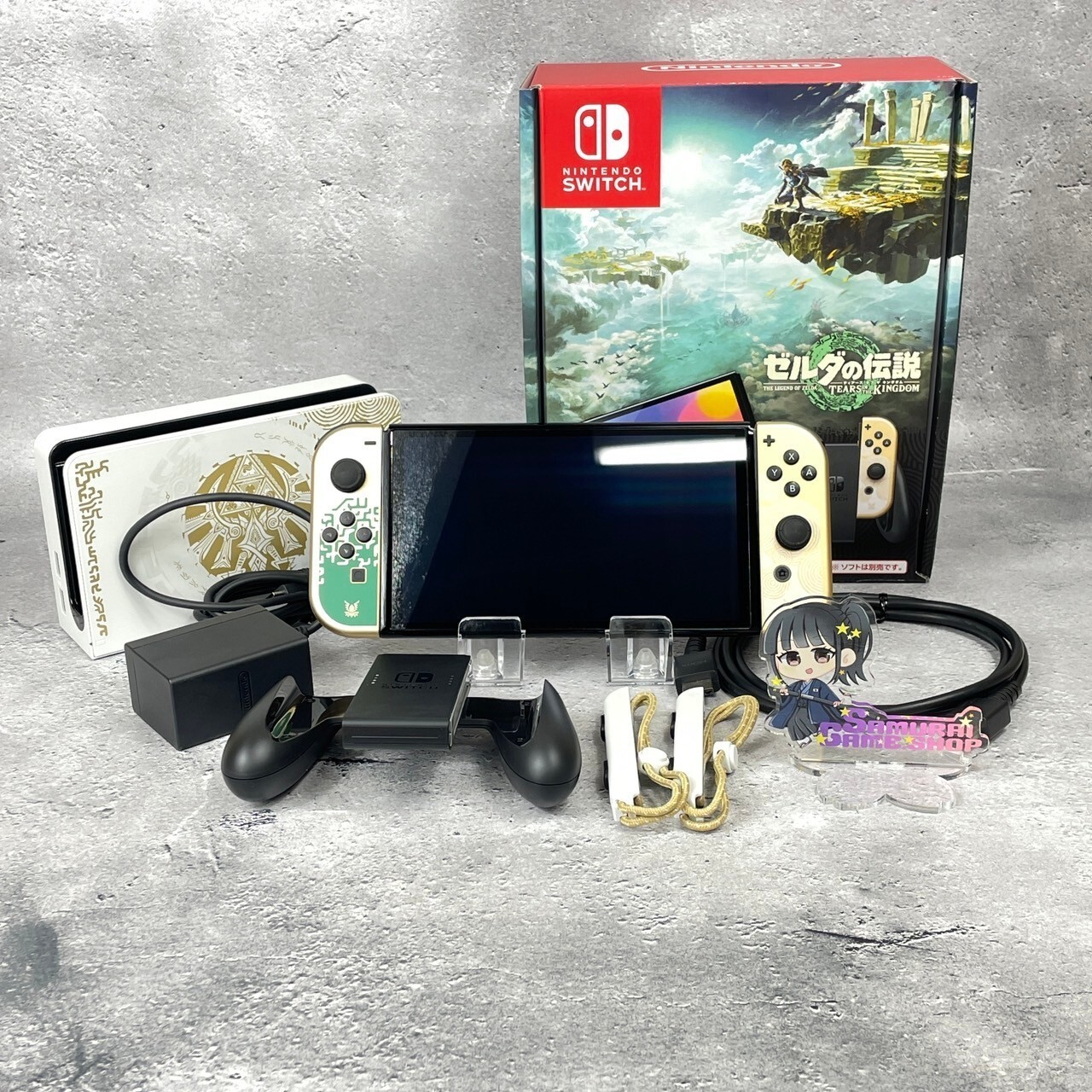 Nintendo Switch OLED Console The Legend of Zelda Tears of the Kingdom Excellent