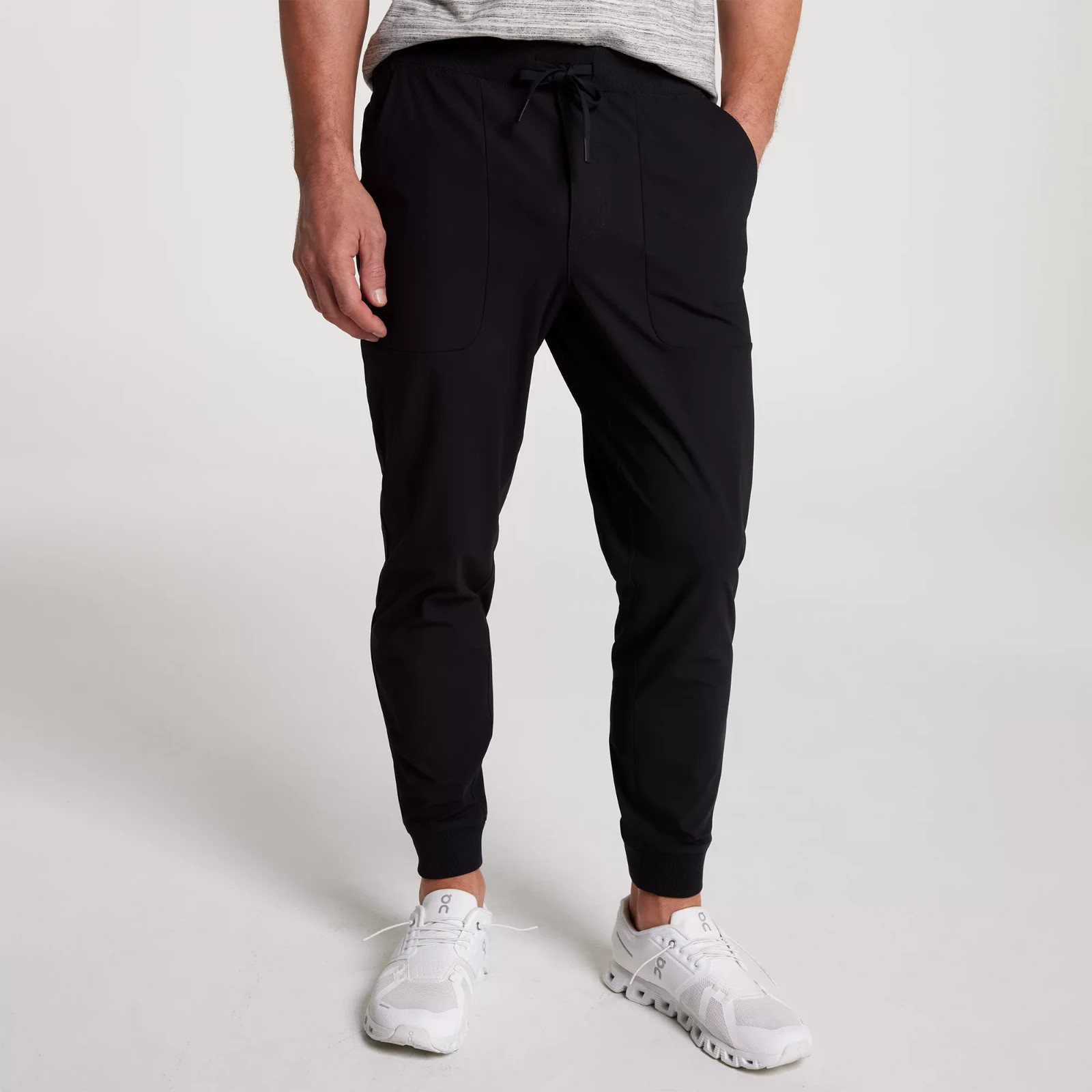 VRST Limitless Performance Slim Fit Jogger Pure Black Men's Size Medium NWT
