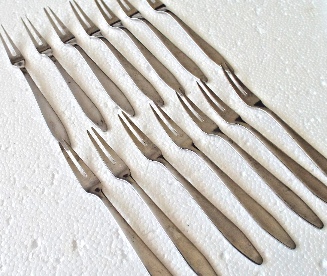 ***Vintage MCM silver COCKTAIL FORKS FLATWARE stamped Lot of 14 pcs!!