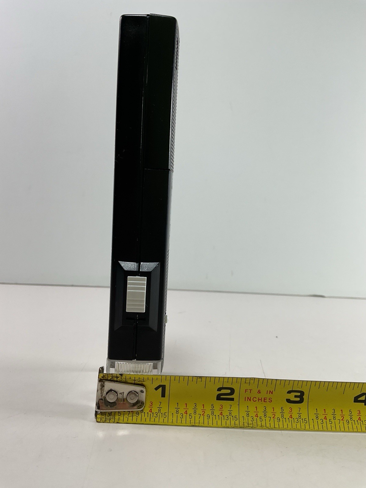Konus 50x-80x Zoom Pocket Microscope (Model #3706) Flashlight Illumination