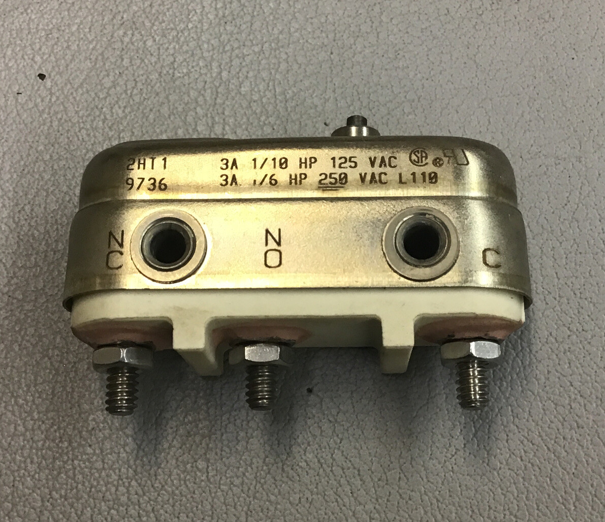 PYB0100 HONEYWELL MICROSWITCH (b375)