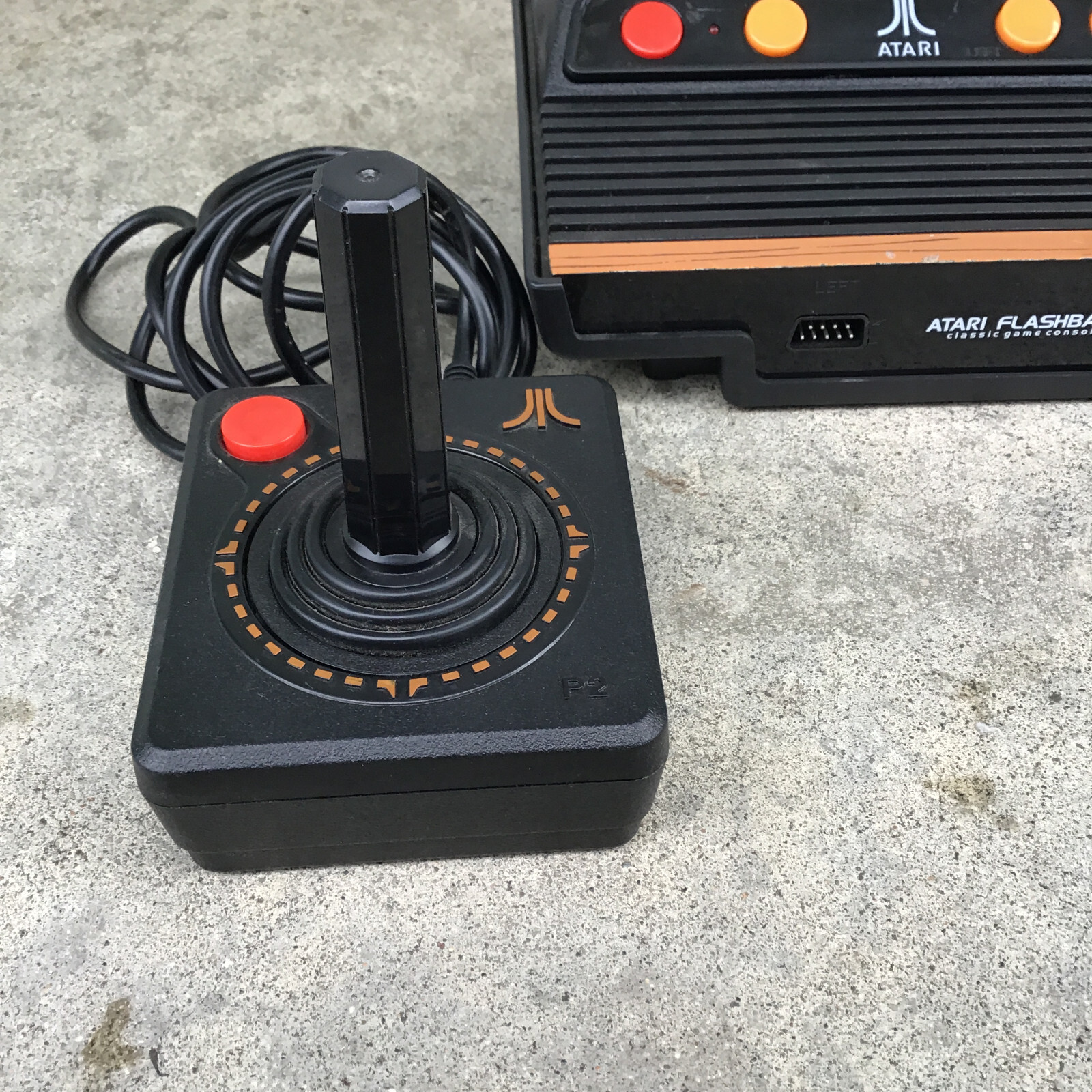 Atari Flashback Plug and Play Video Game Console AR3230 Controllers Tested